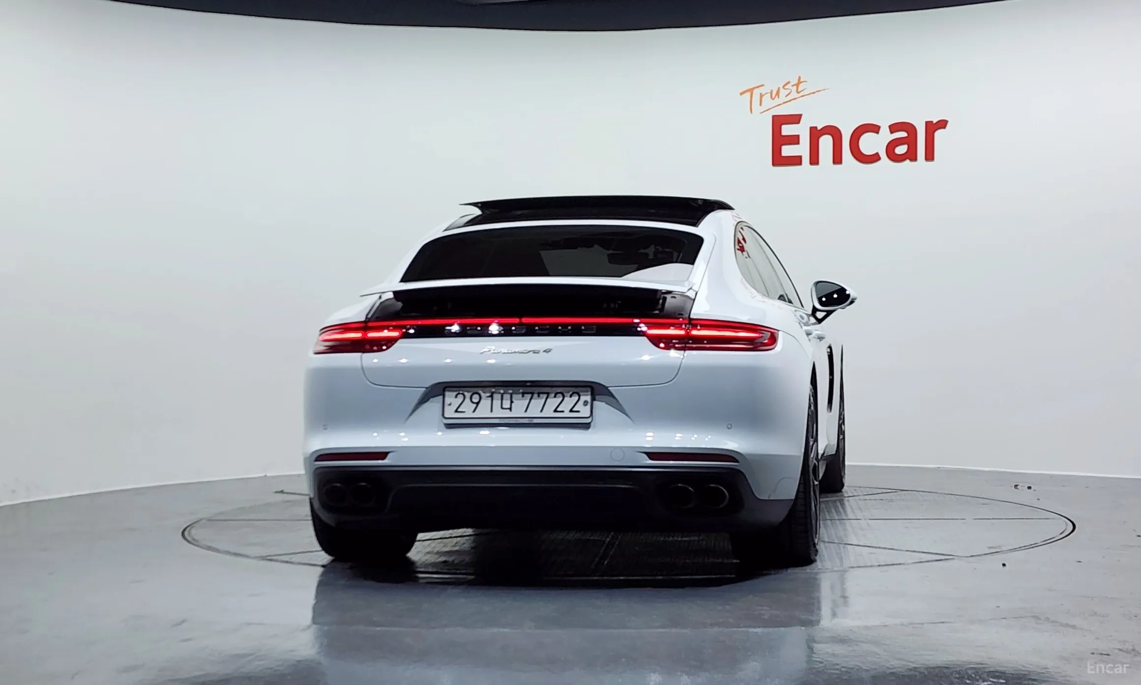 Porsche Panamera (971) превью 3