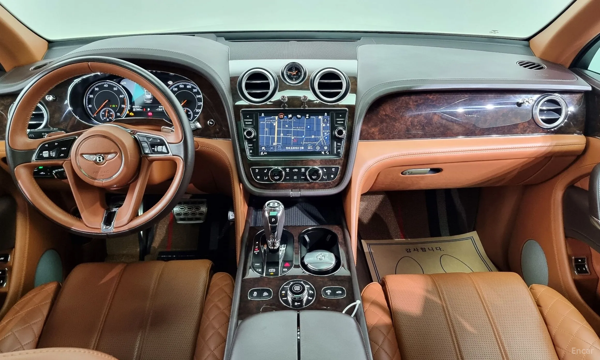 Bentley Bentayga превью 7