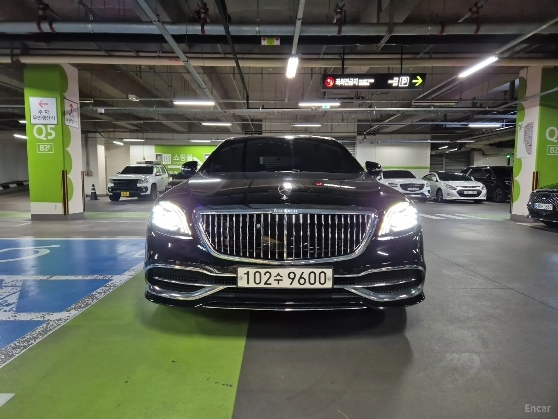 Mercedes Benz S-Class W222