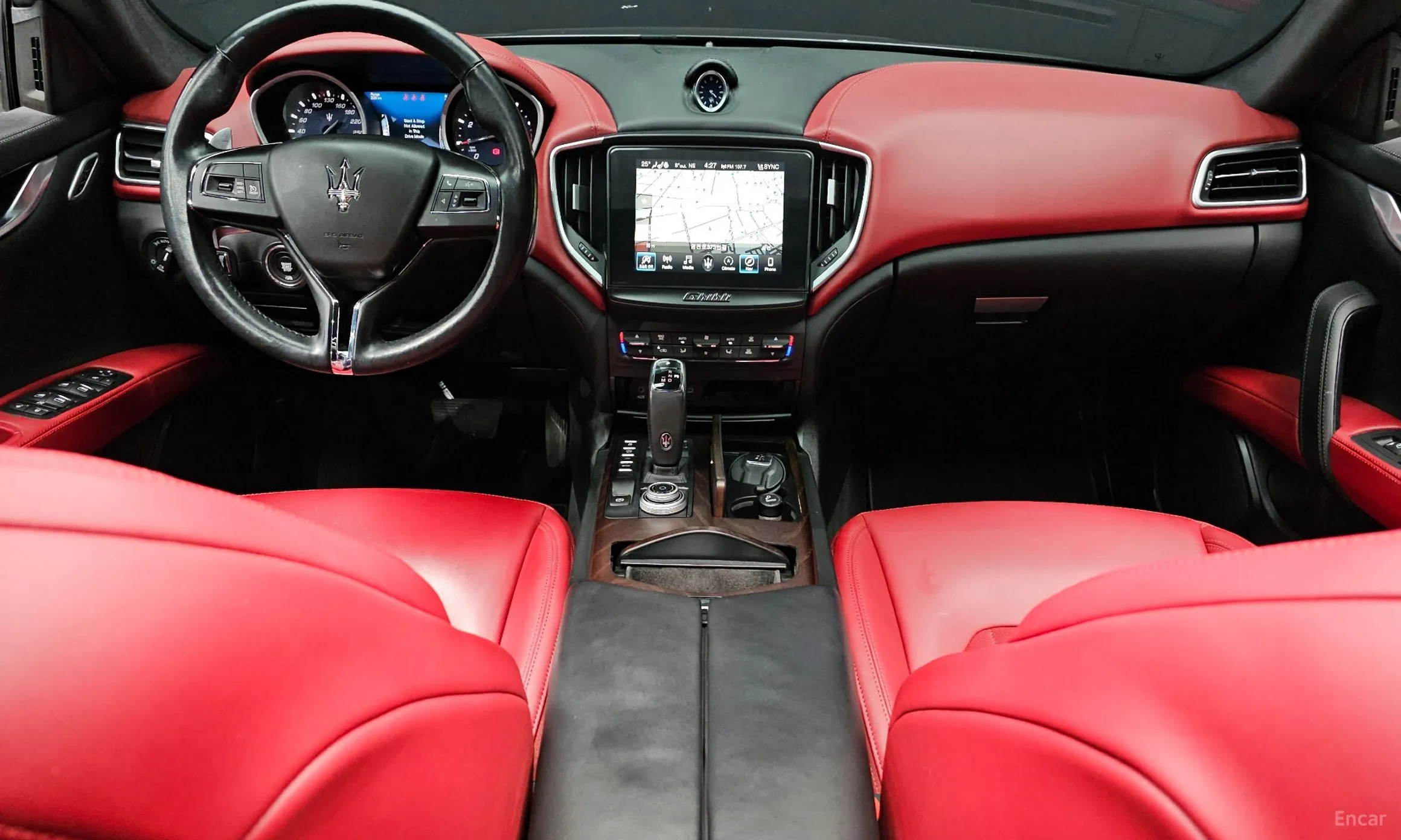 Maserati Ghibli превью 7