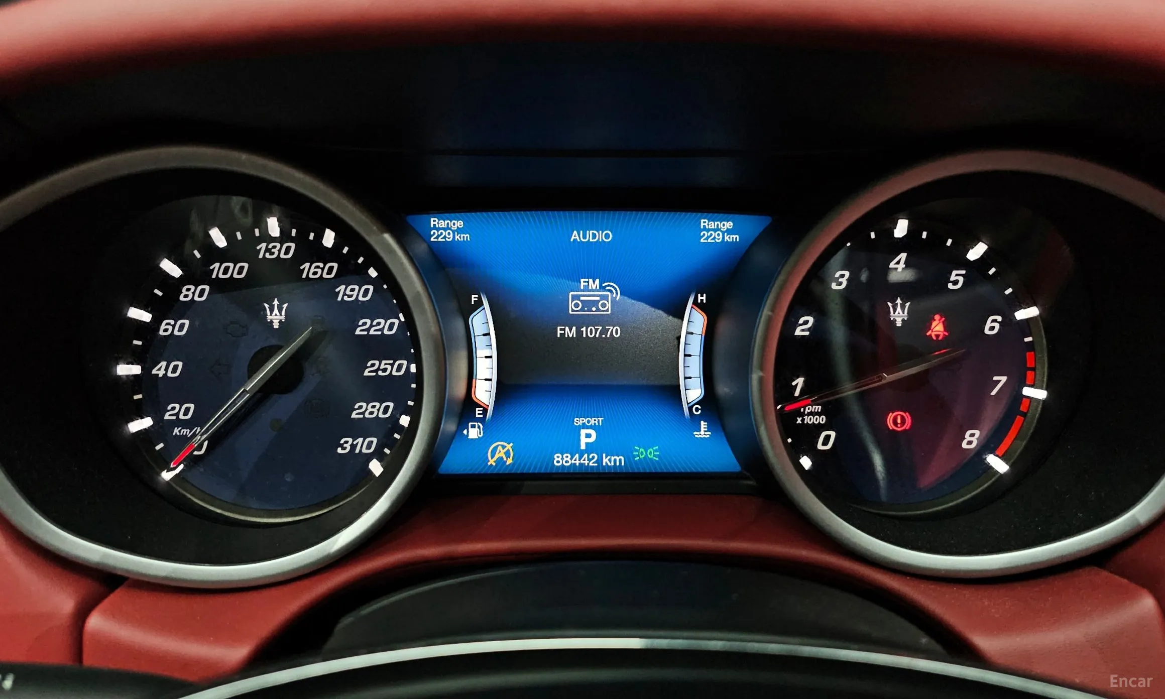 Maserati Ghibli превью 8