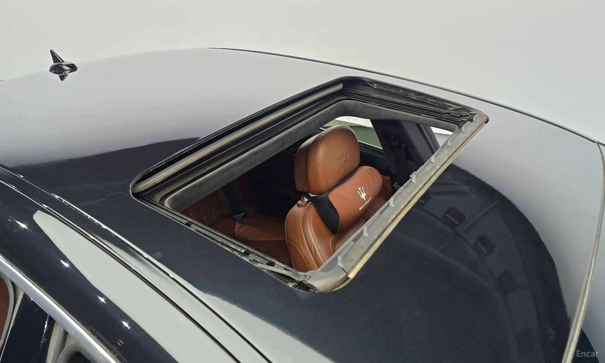 Maserati Quattroporte превью 18