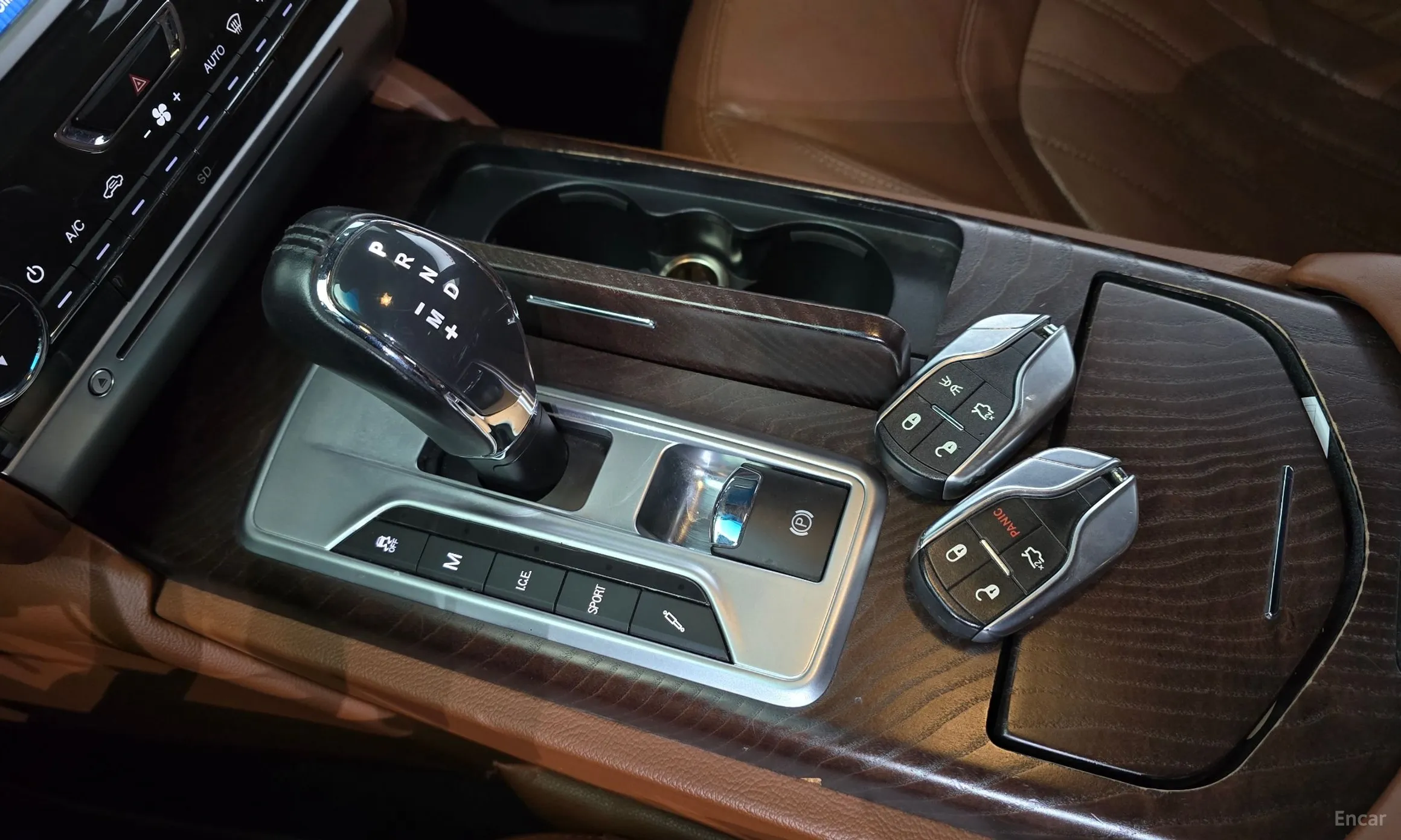Maserati Quattroporte превью 9