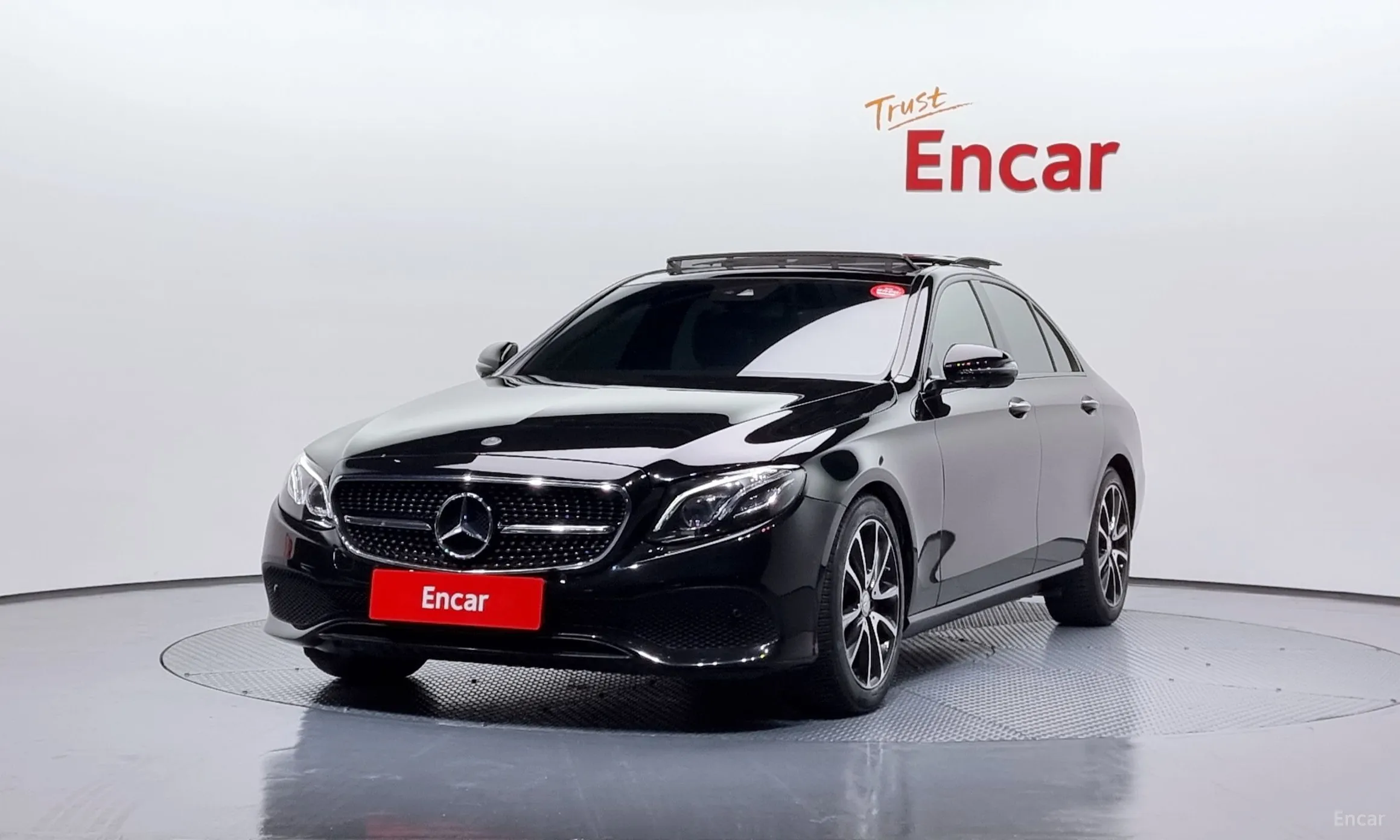 Mercedes Benz E-Class W213