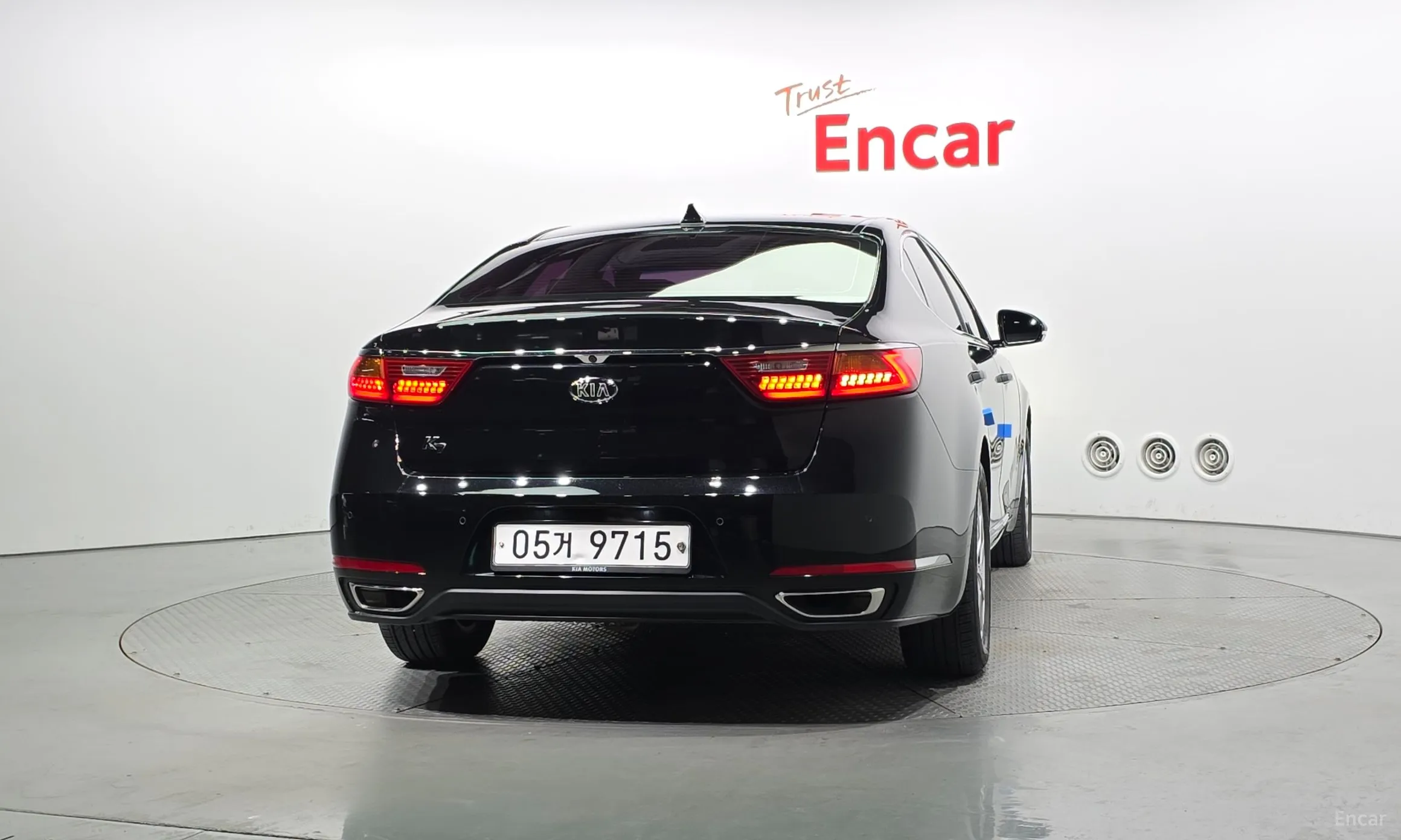 Kia K7 Hybrid превью 3