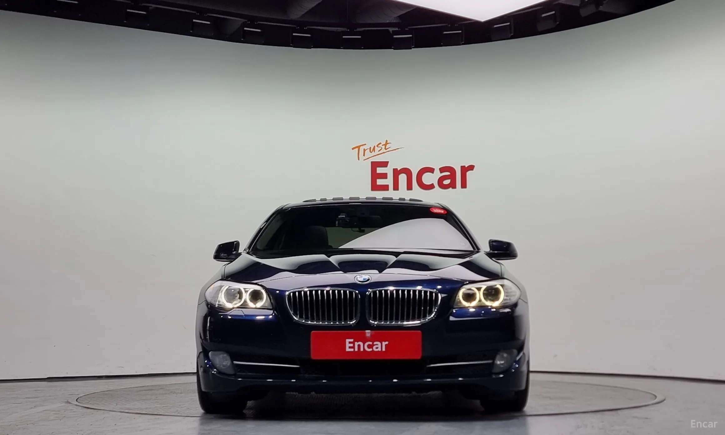BMW 5 Series (F10) превью 2