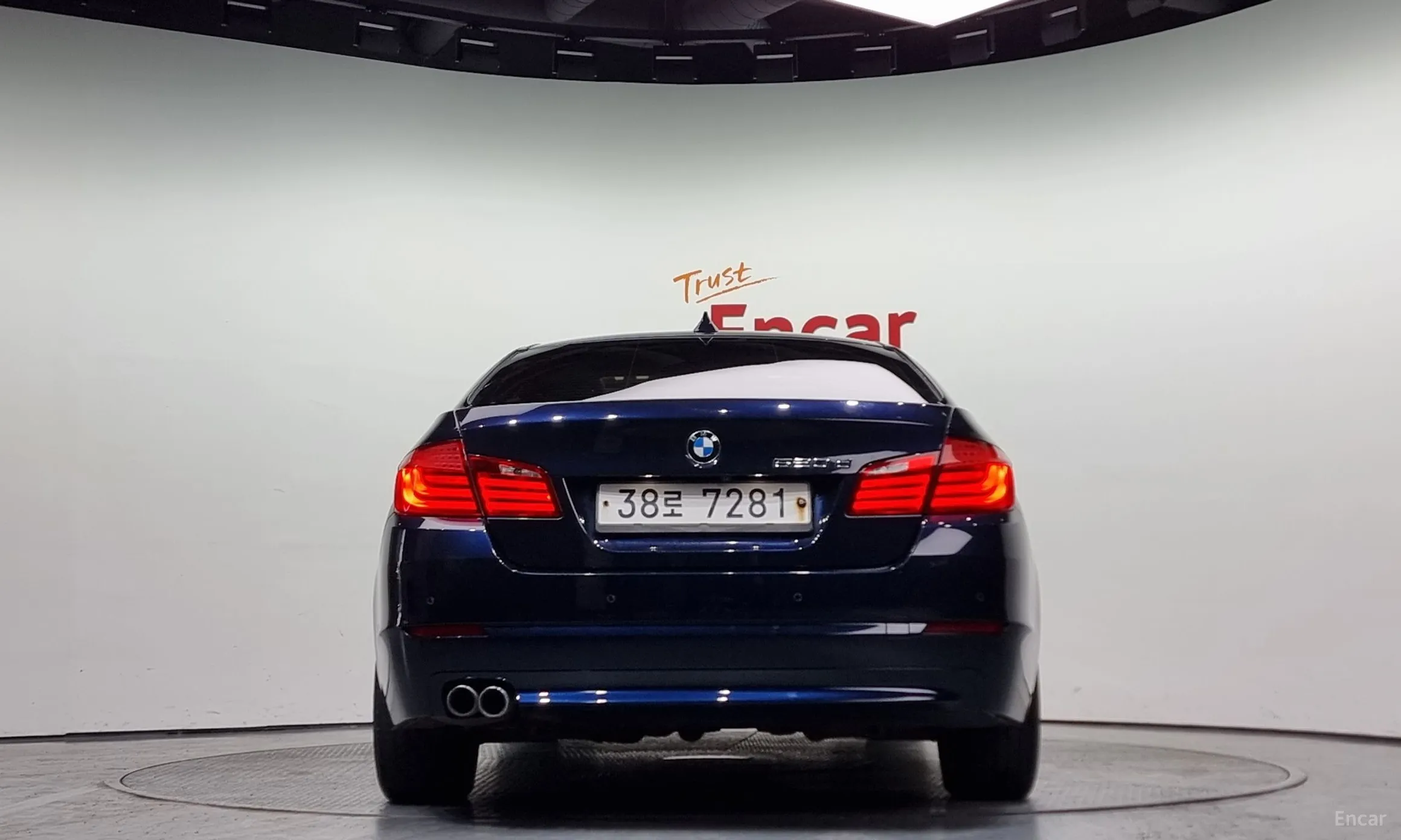 BMW 5 Series (F10) превью 3