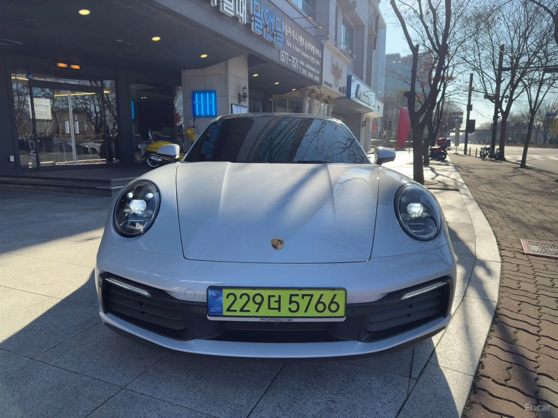 Porsche 911 (992) превью 2