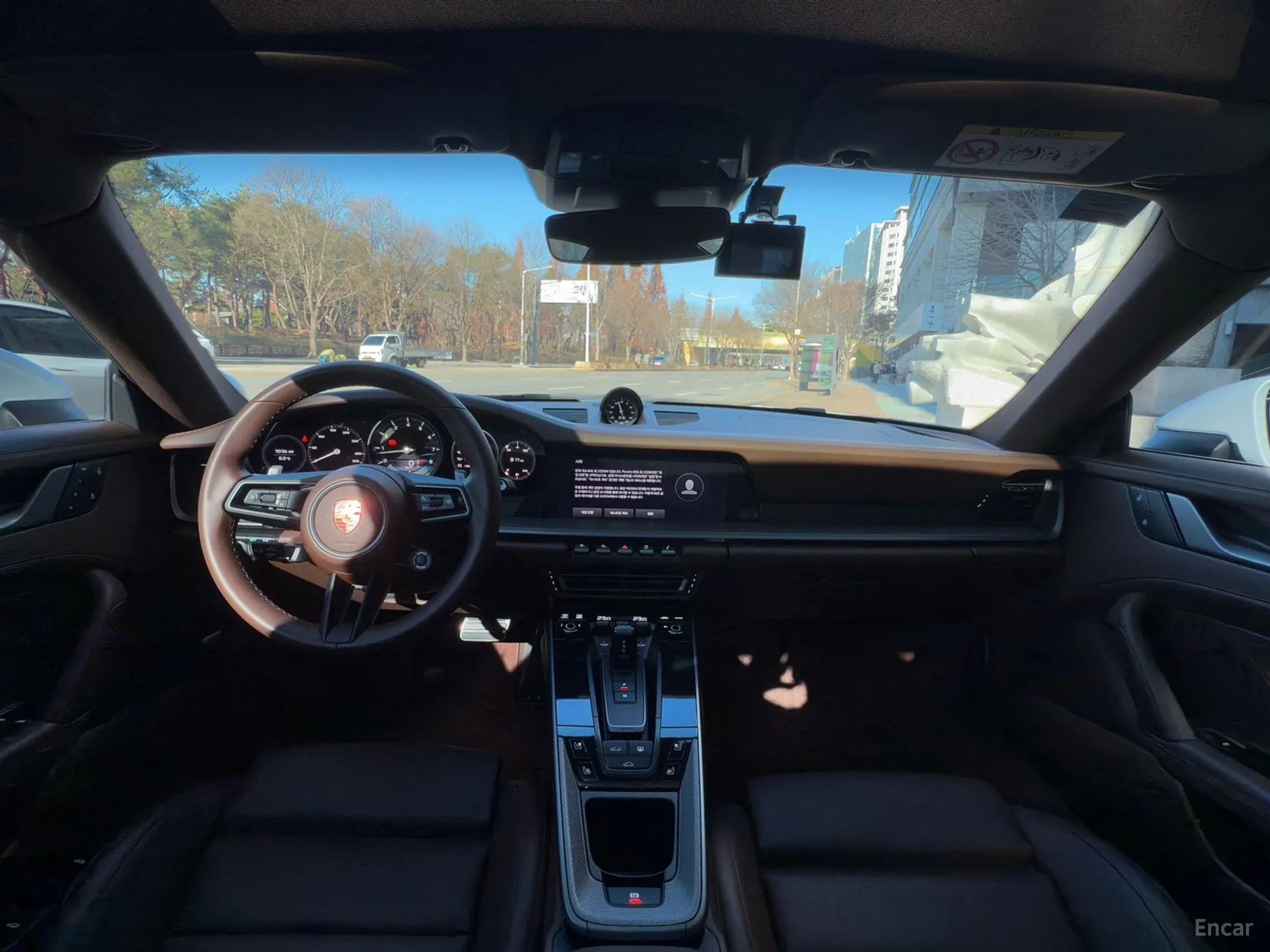 Porsche 911 (992) превью 4