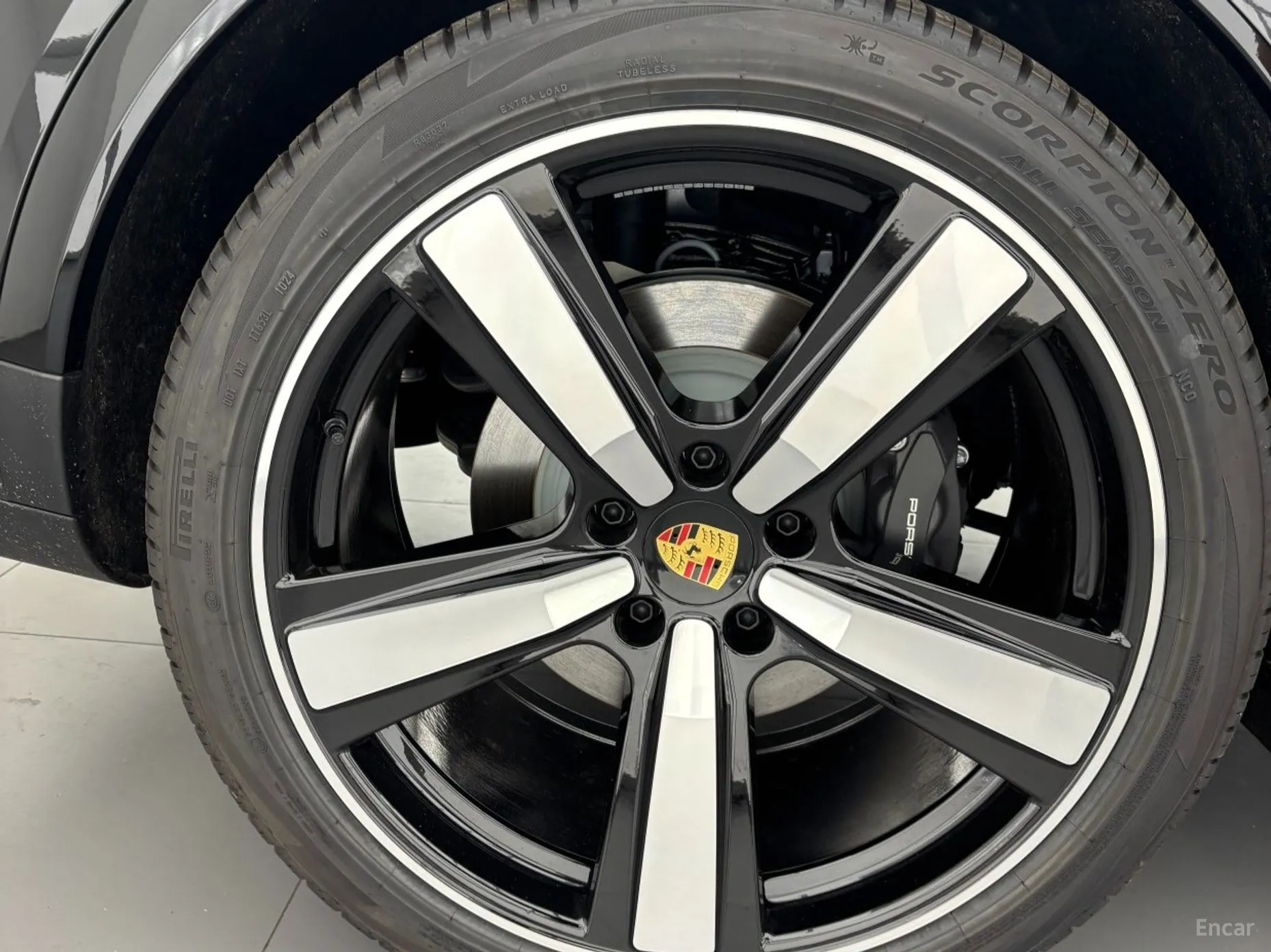 Porsche Cayenne (PO536) превью 4