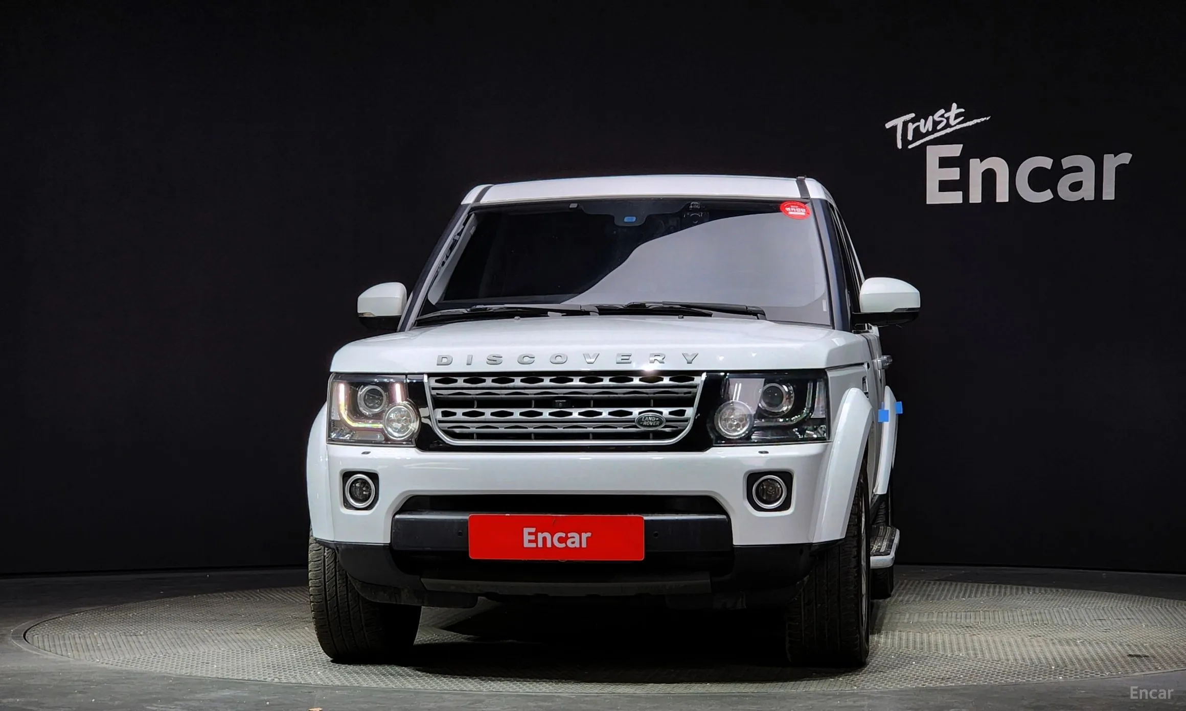 Land Rover Discovery 4 превью 3