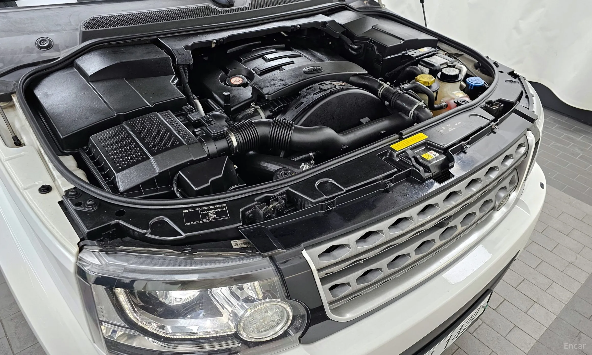 Land Rover Discovery 4 превью 6