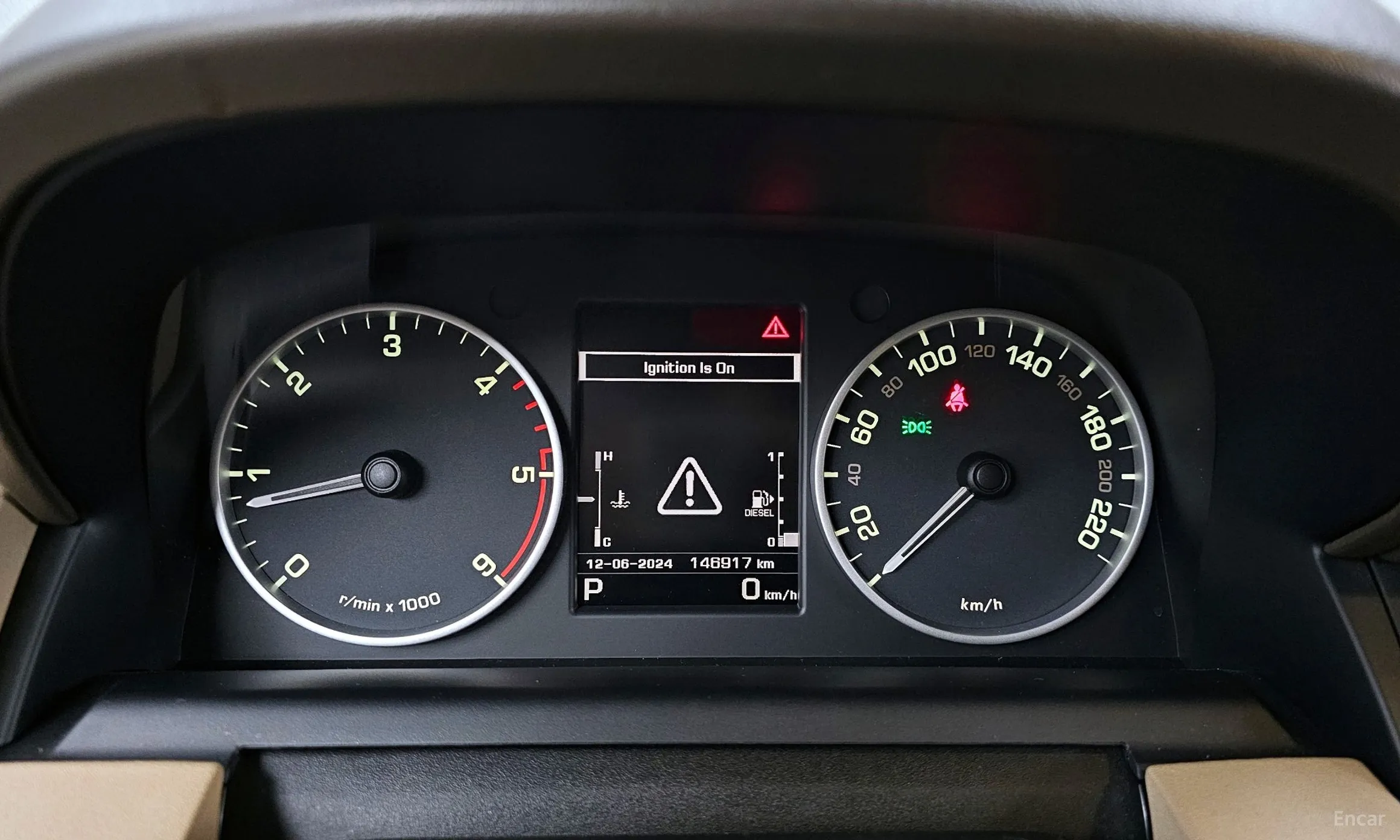 Land Rover Discovery 4 превью 8