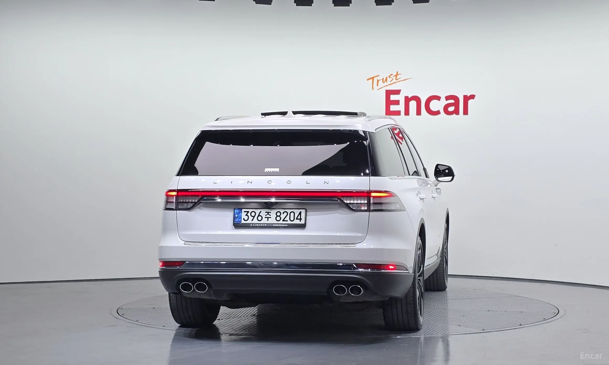 Lincoln Aviator 2nd Generation превью 4