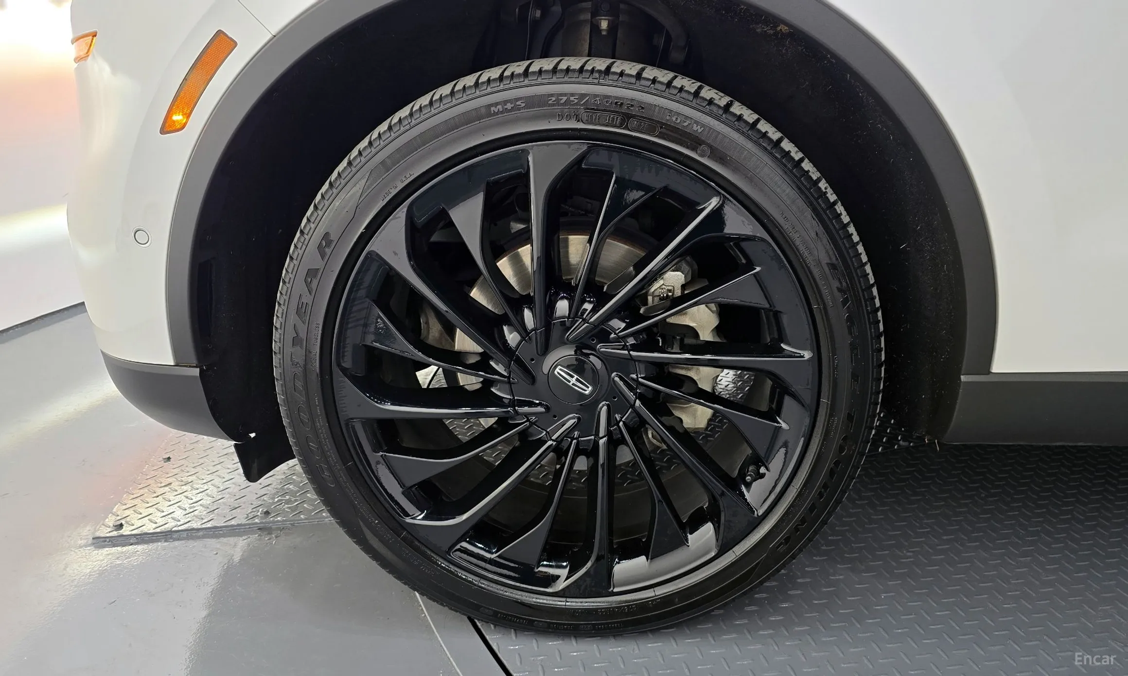 Lincoln Aviator 2nd Generation превью 5