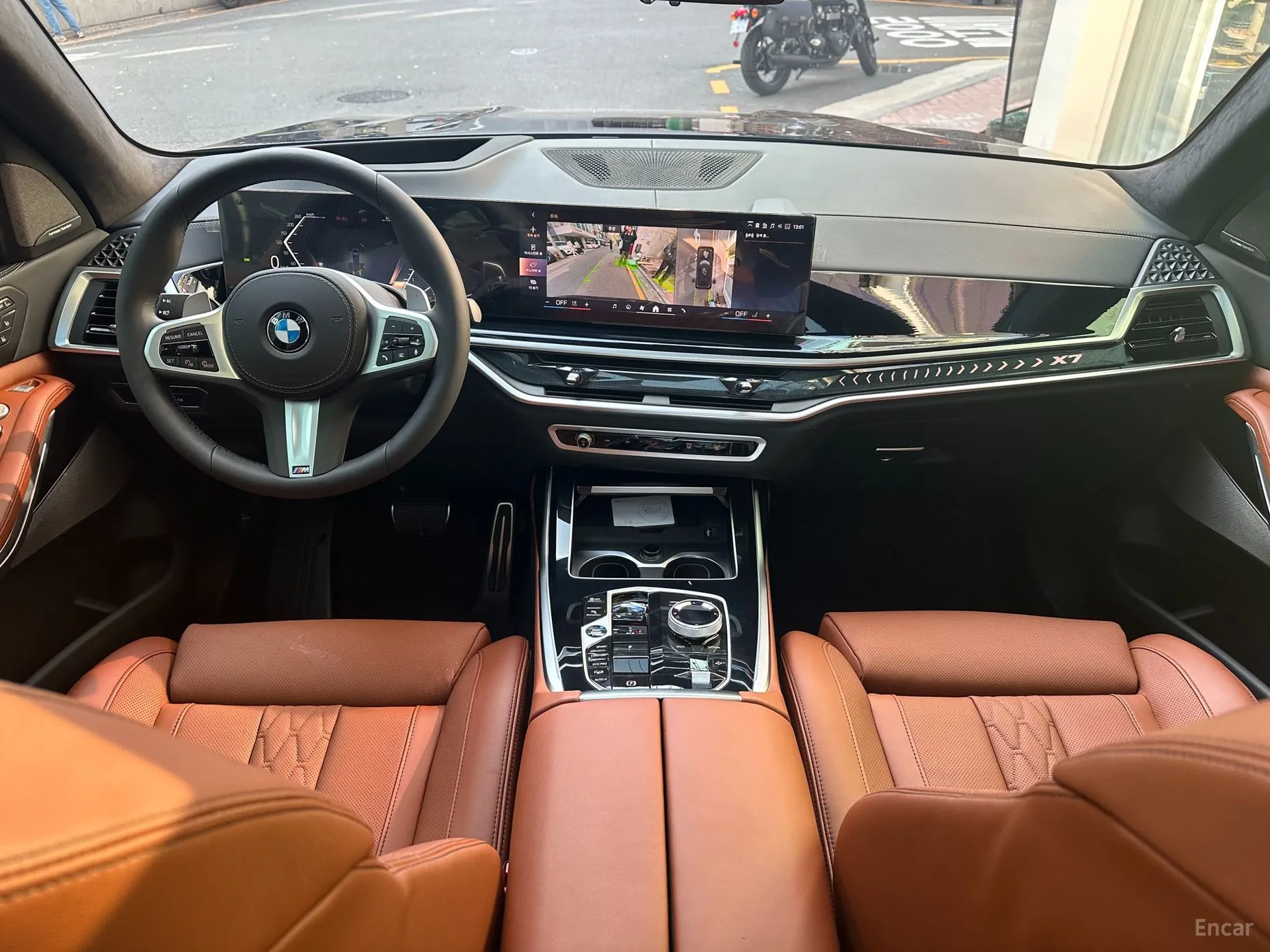 BMW X7 (G07) превью 4