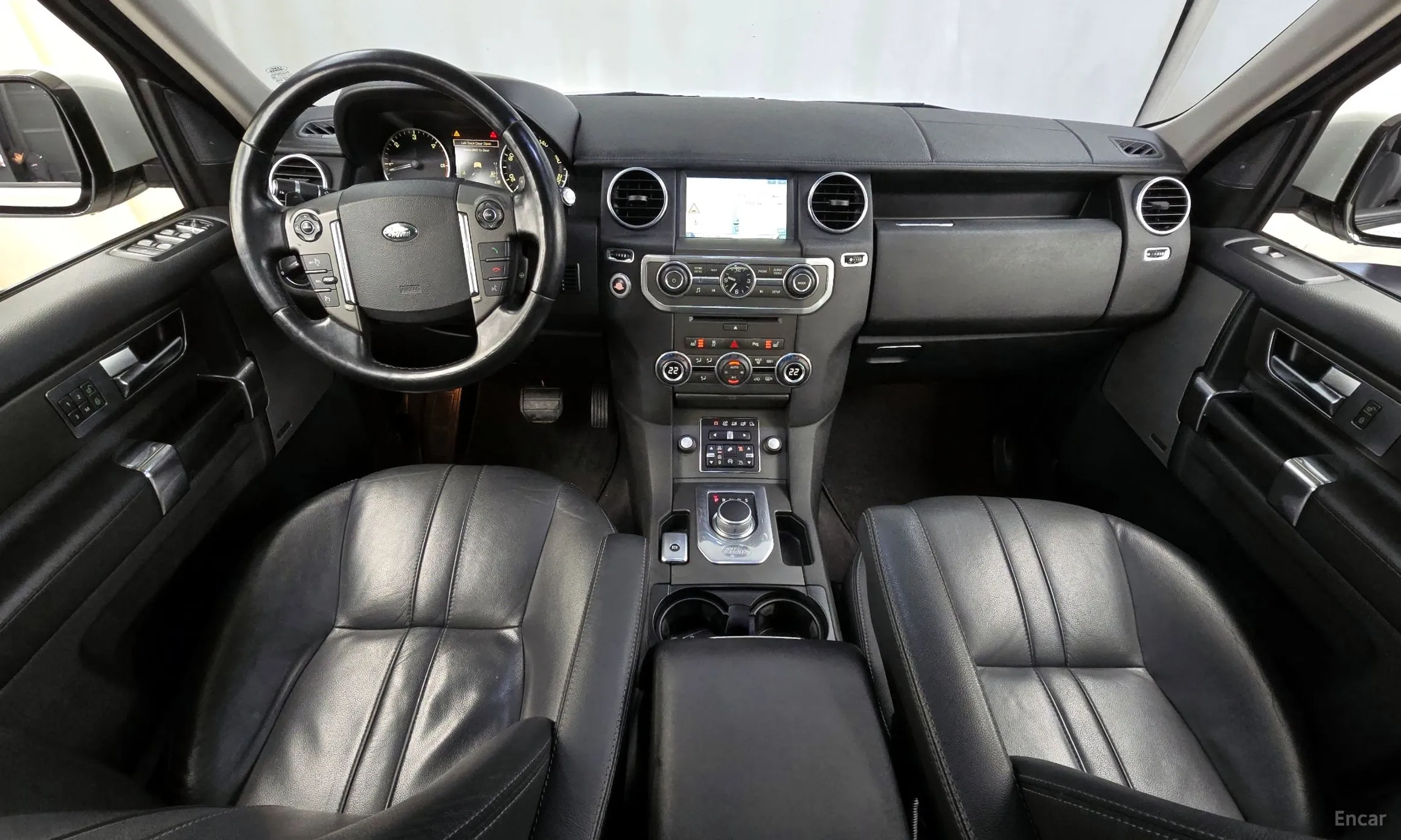 Land Rover Discovery 4 превью 4