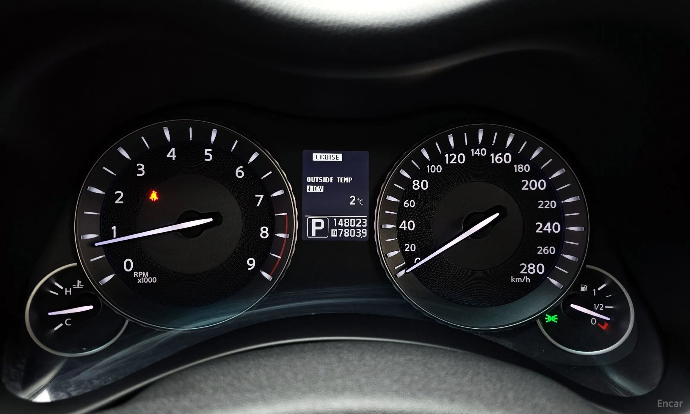 Infiniti M37 превью 8