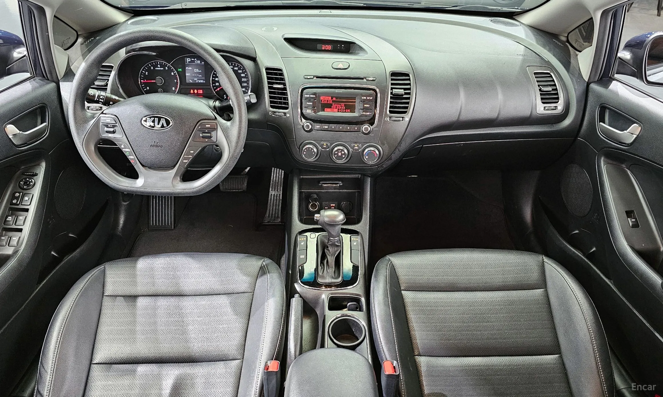 Kia K3 превью 4