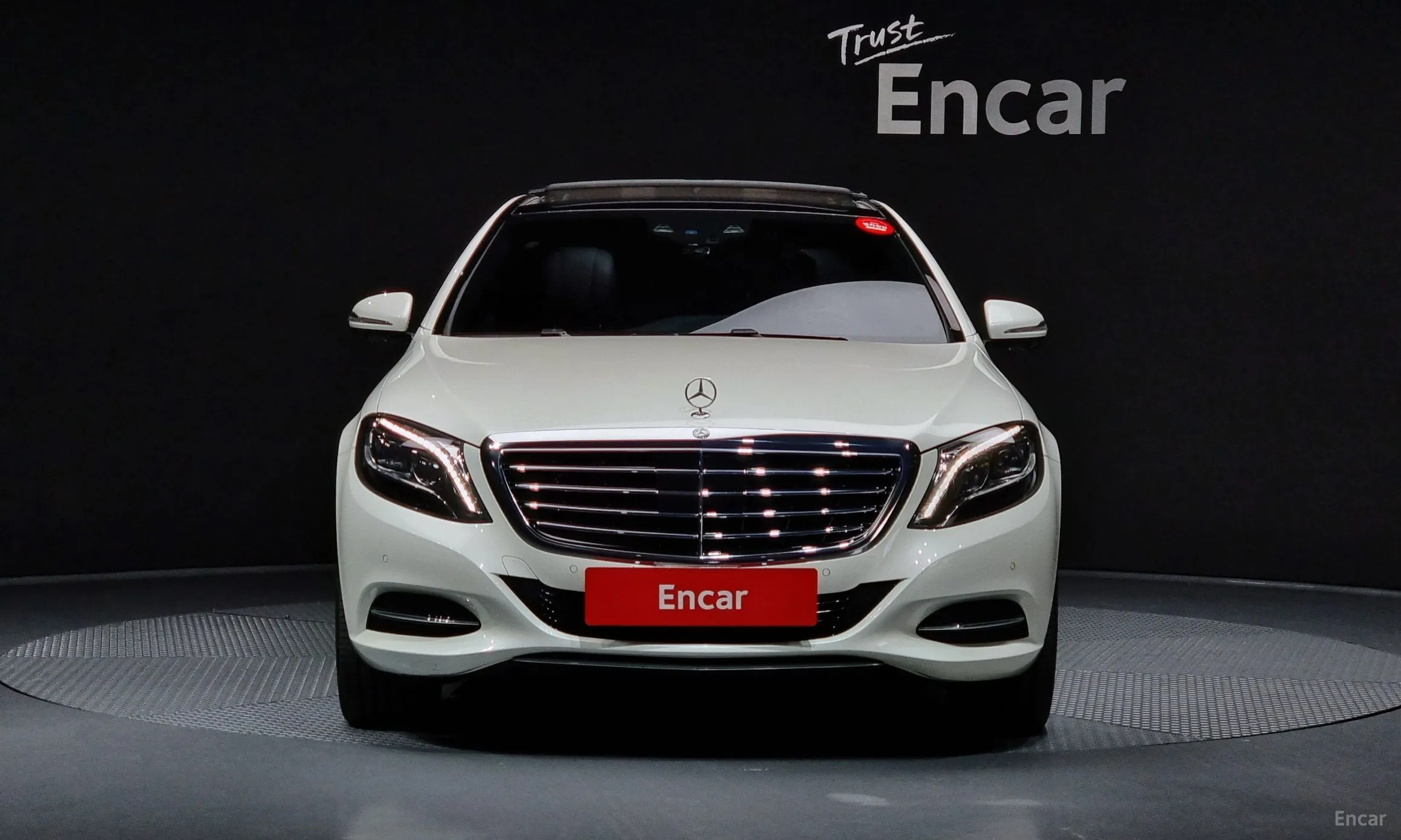 Mercedes Benz S-Class W222