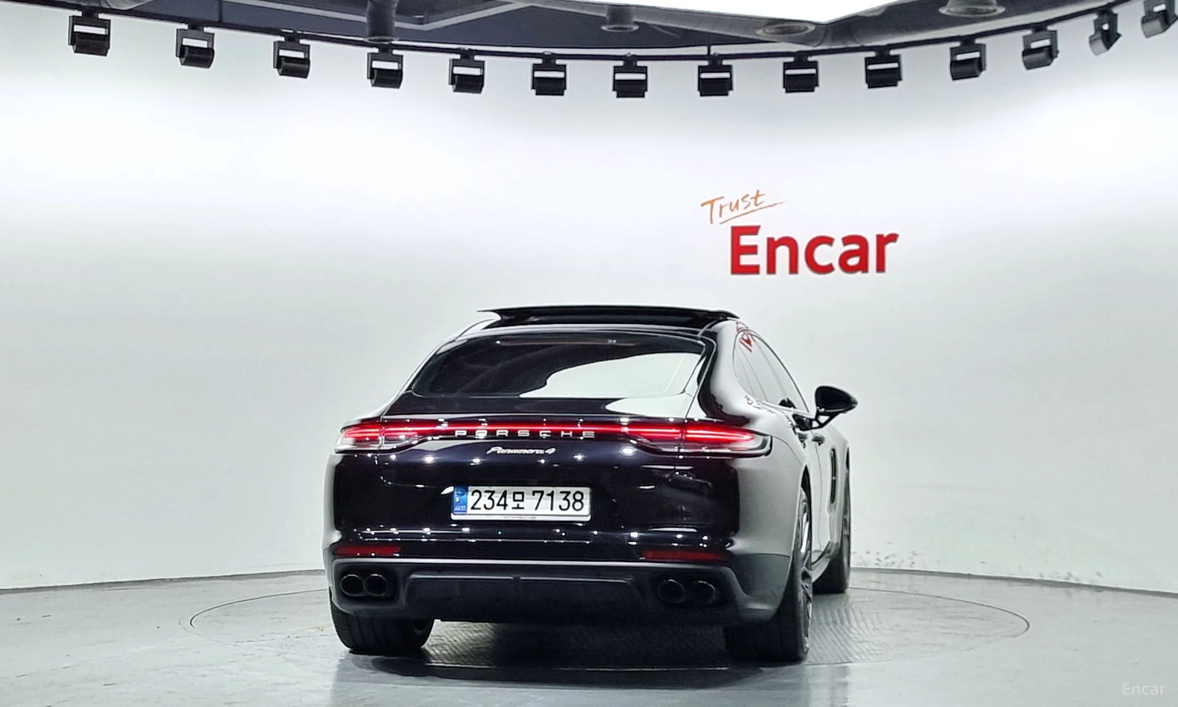 Porsche Panamera (971) превью 3