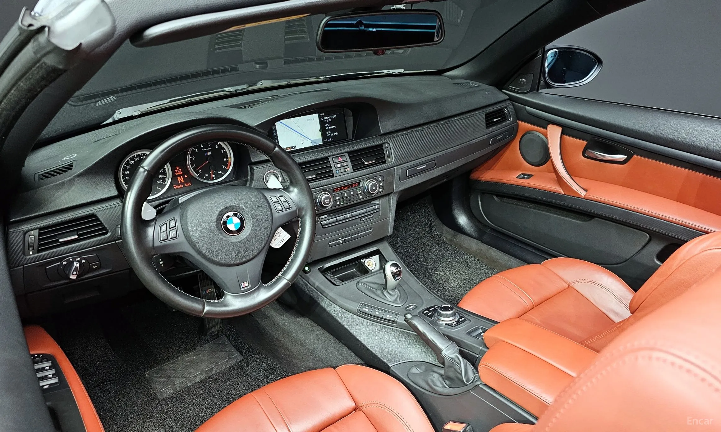 BMW M3 (E90) превью 4