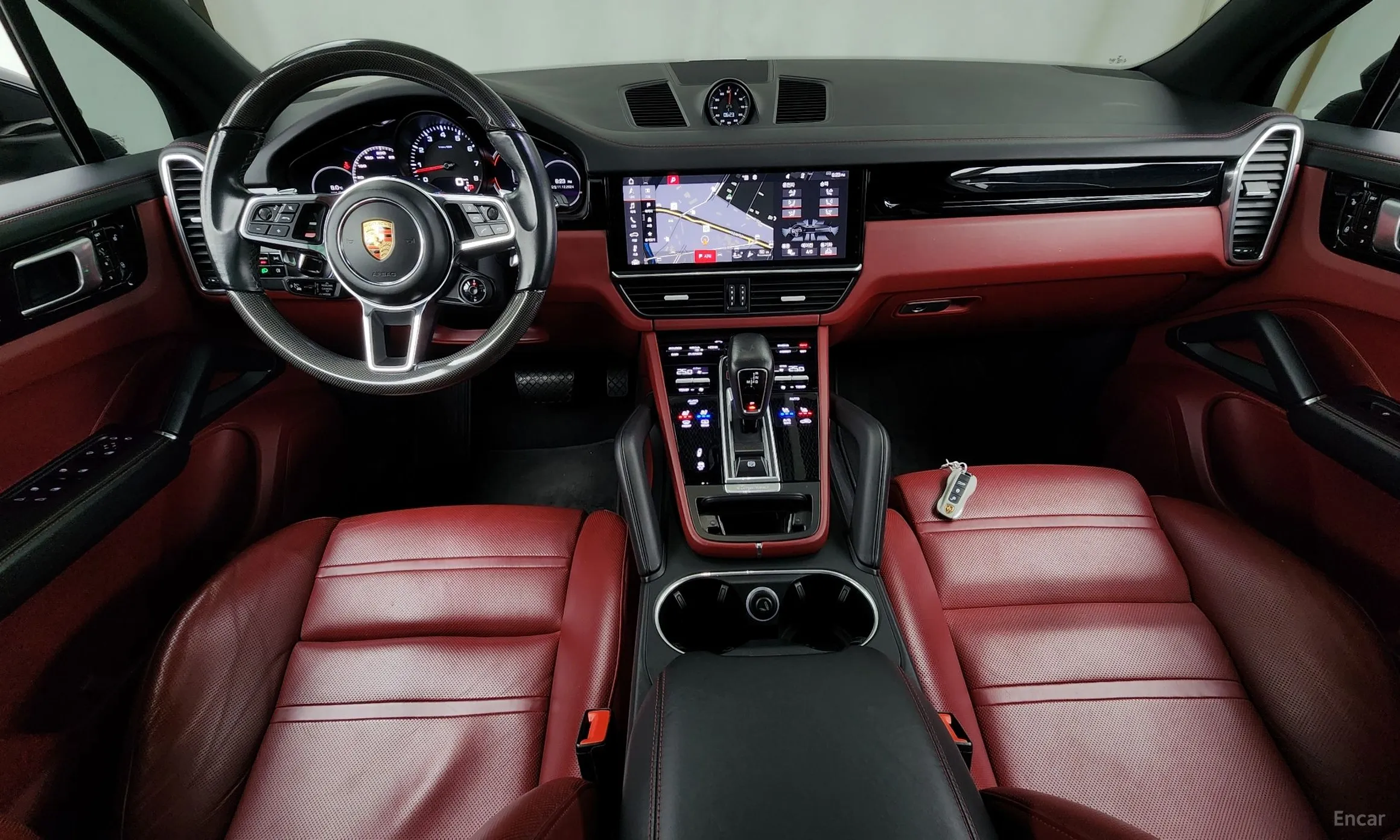 Porsche Cayenne (PO536) превью 4