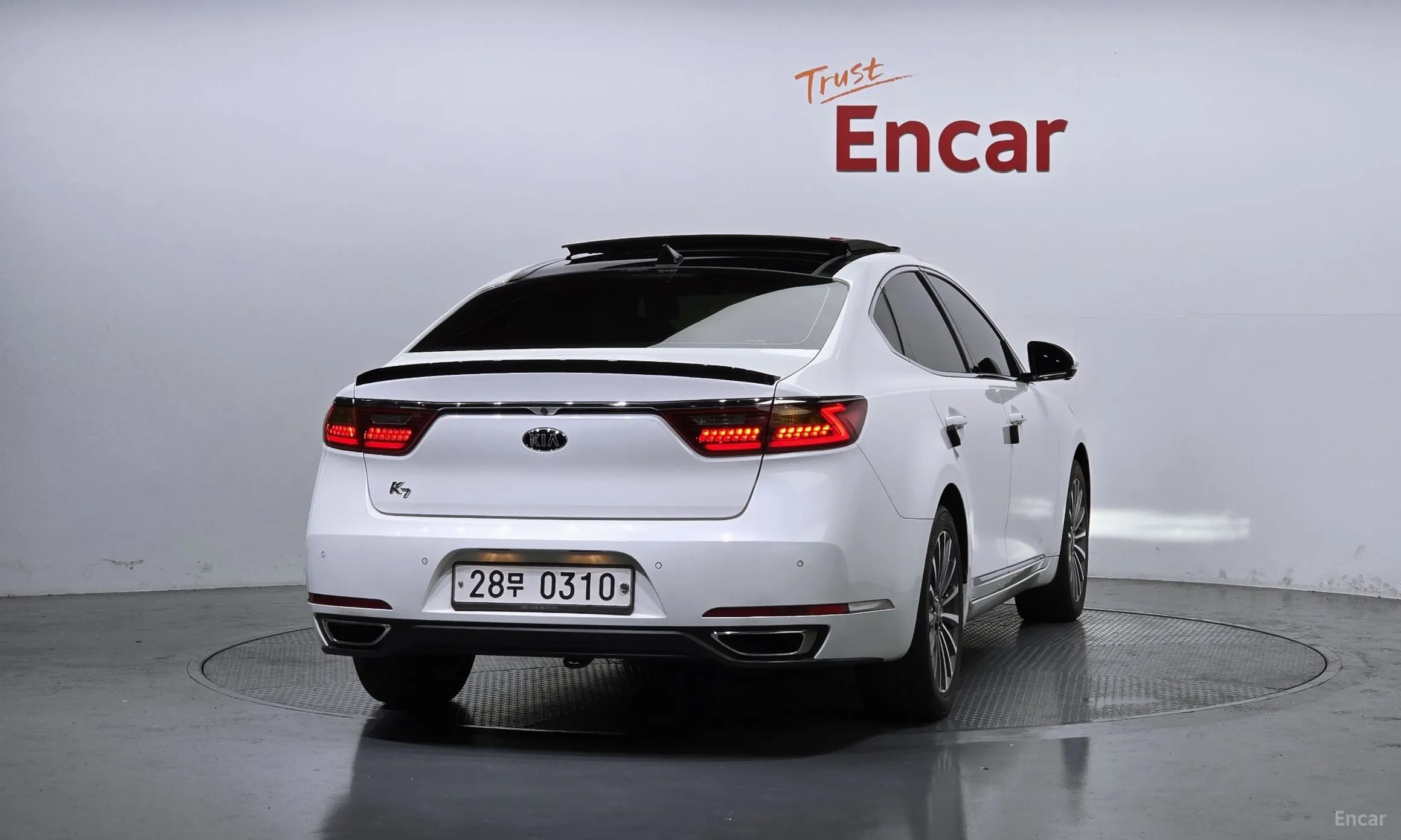 Kia K7 превью 3