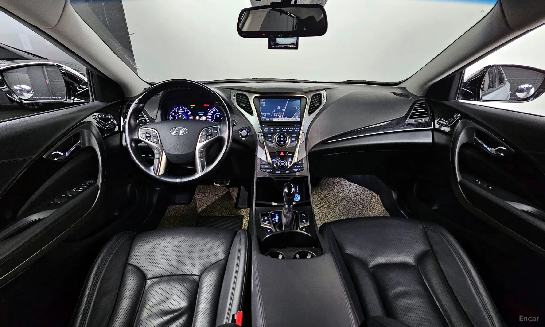 Hyundai Grandeur HG превью 4