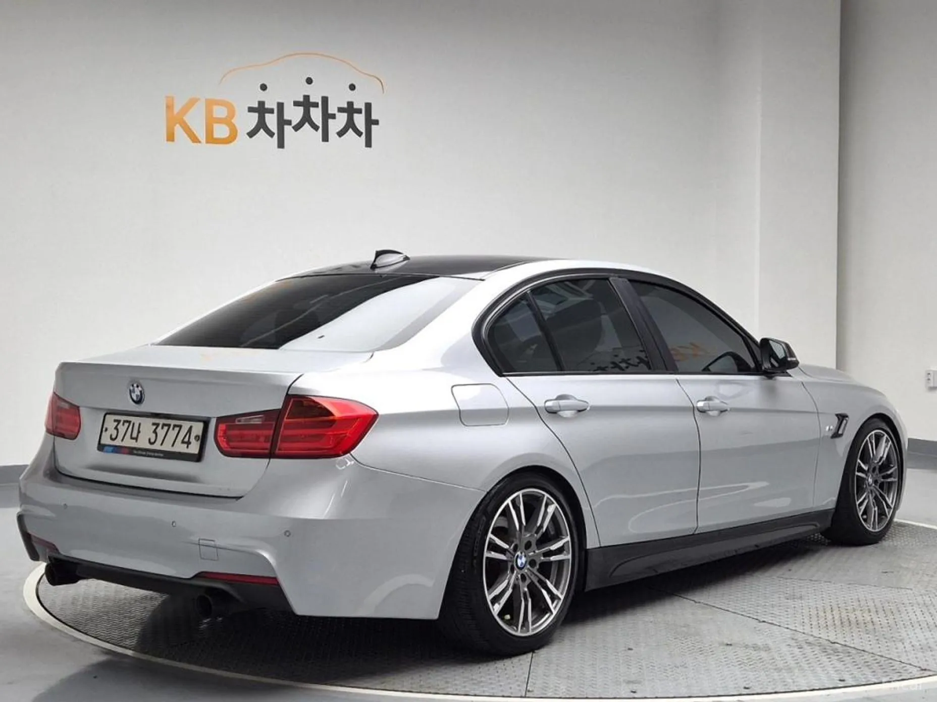 BMW 3 Series (F30) превью 2