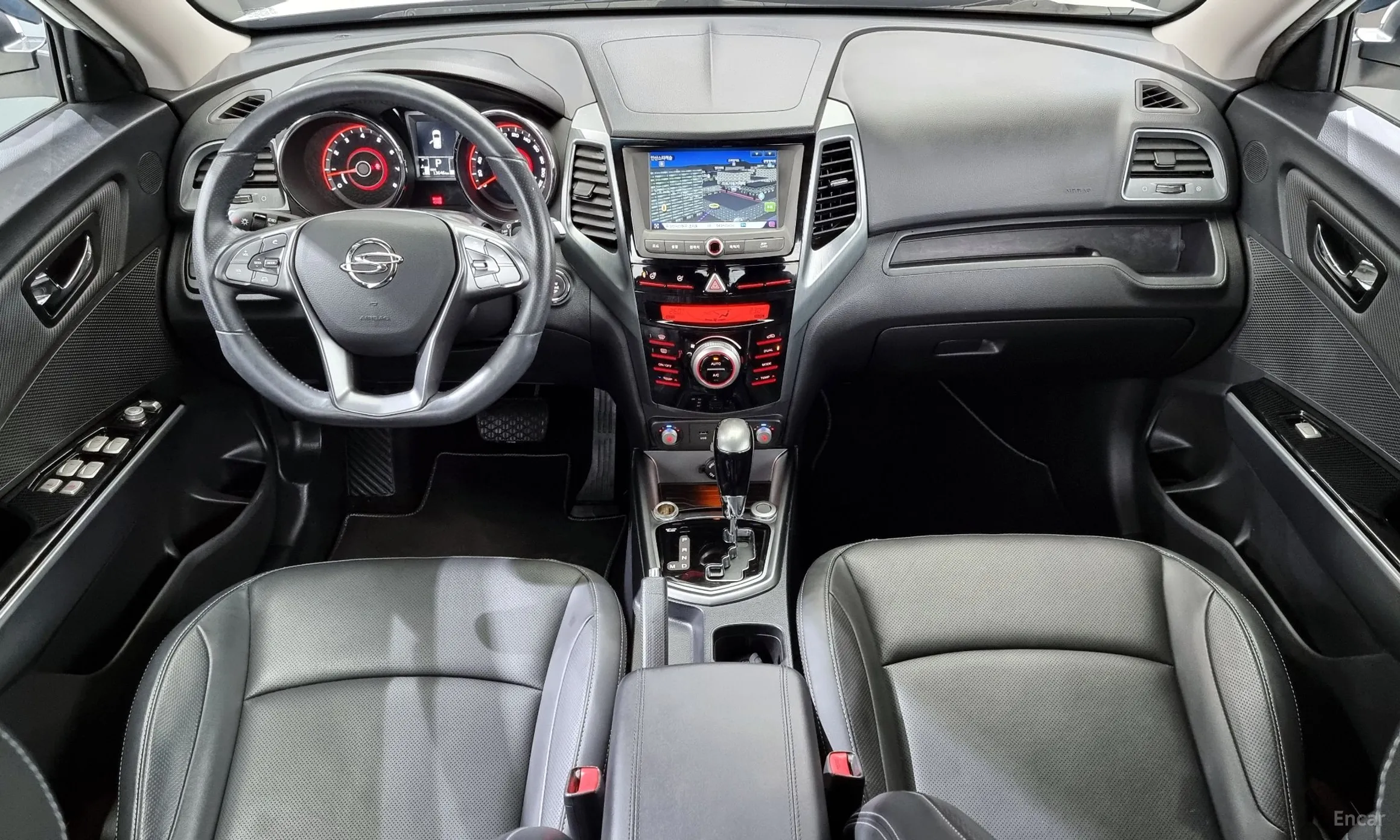 KG Mobility (SsangYong) Tivoli Armor превью 4