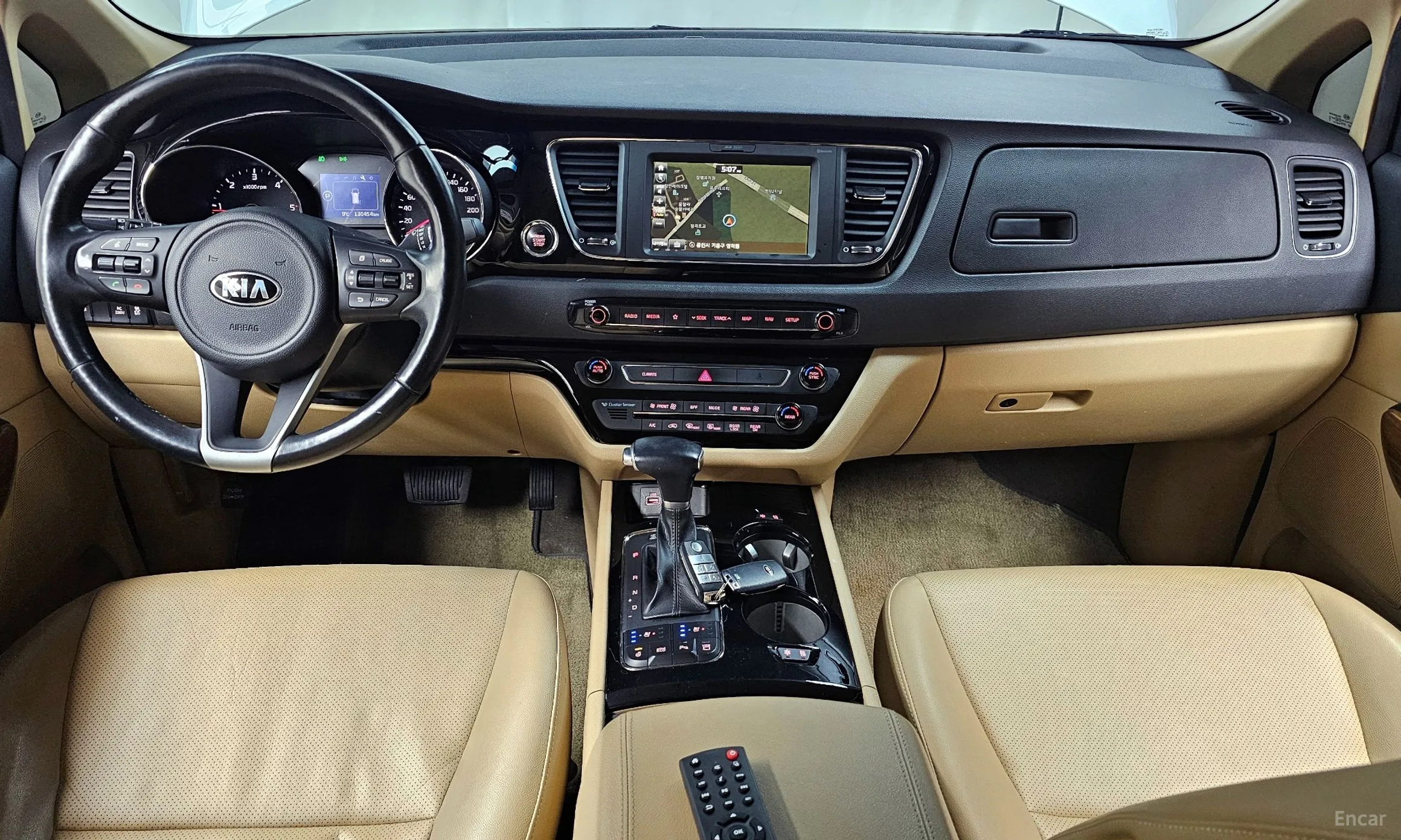 Kia Carnival превью 4