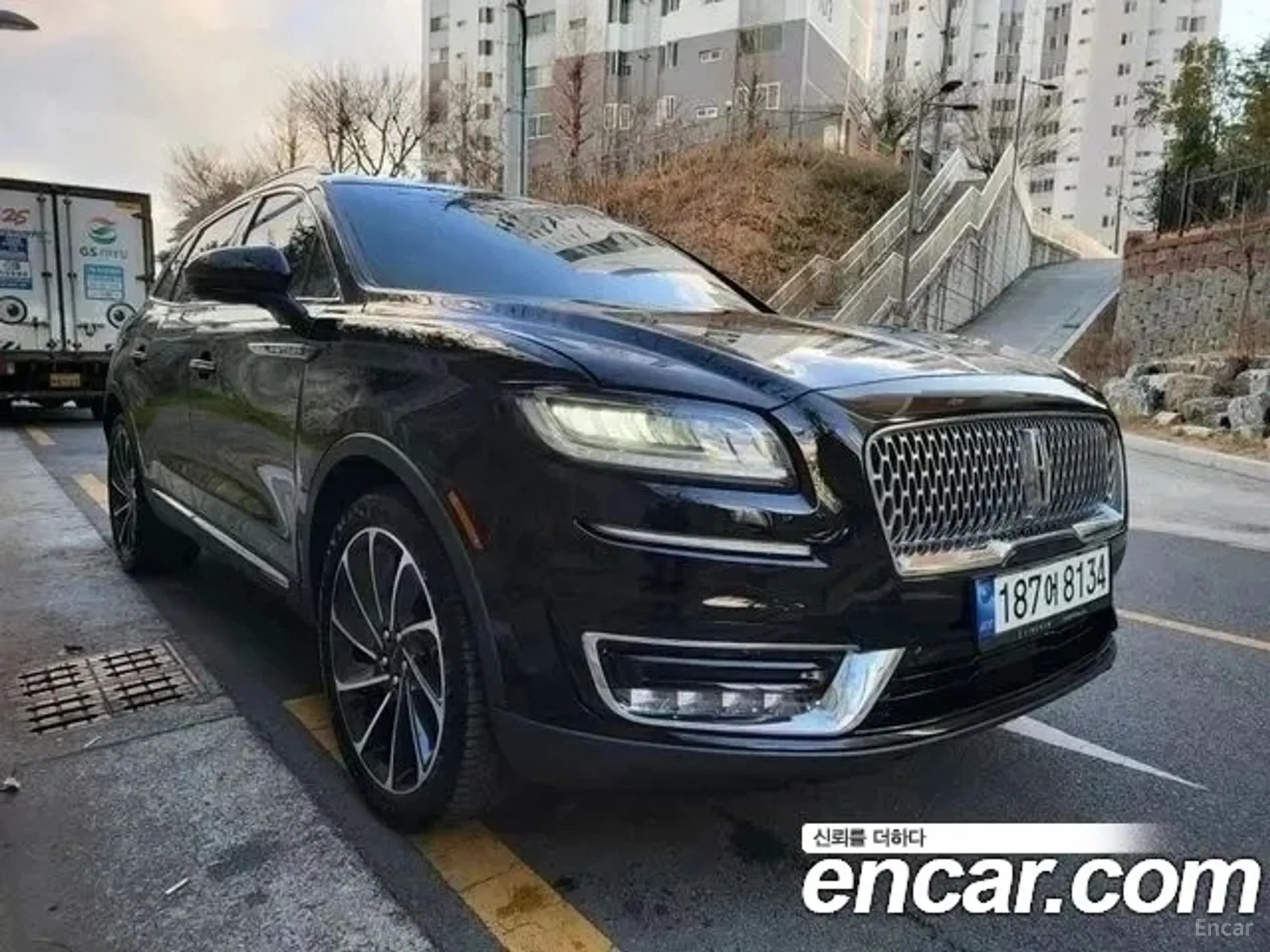 Lincoln Nautilus Gen 1 превью 3