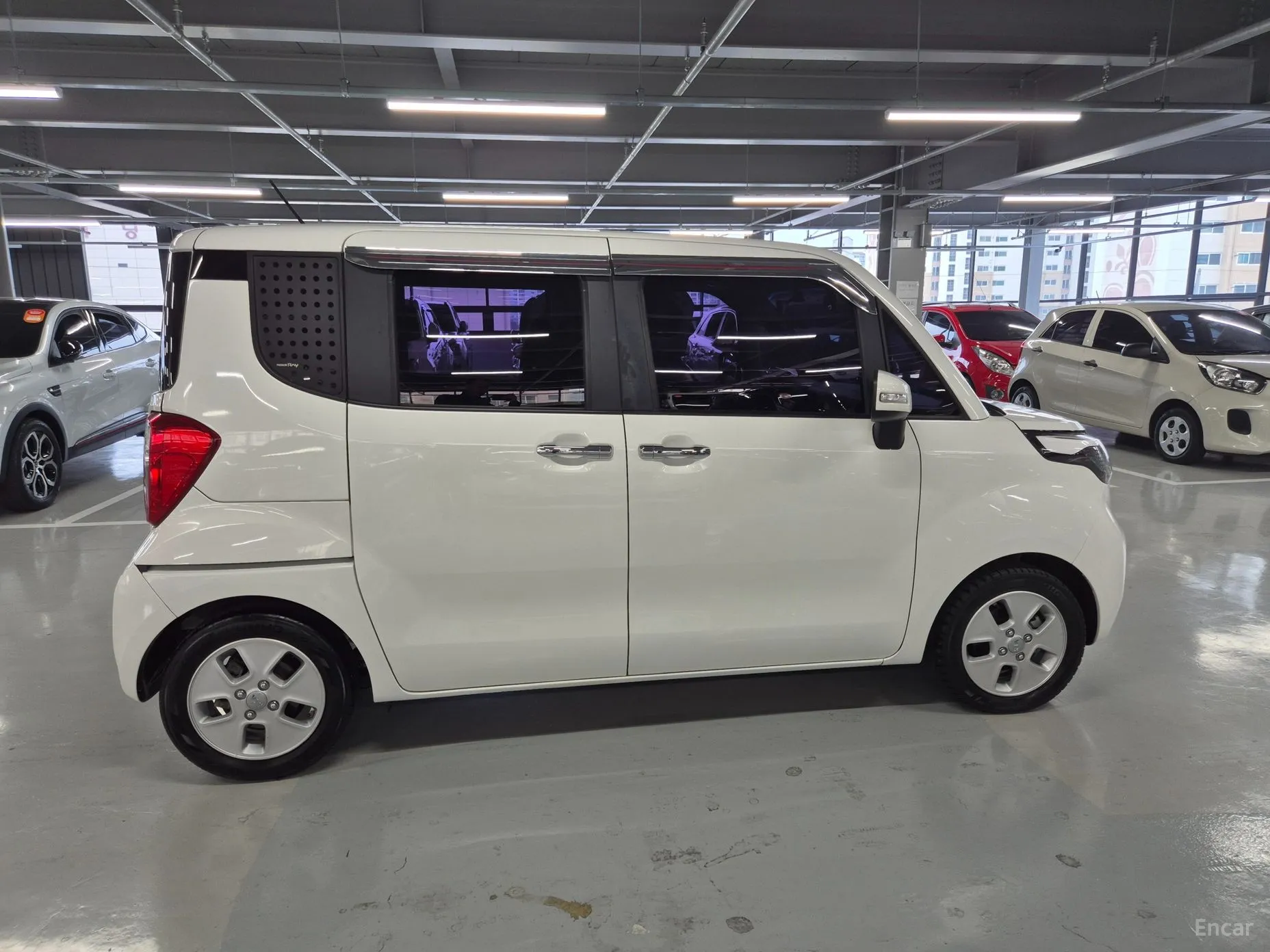 Kia Ray превью 4