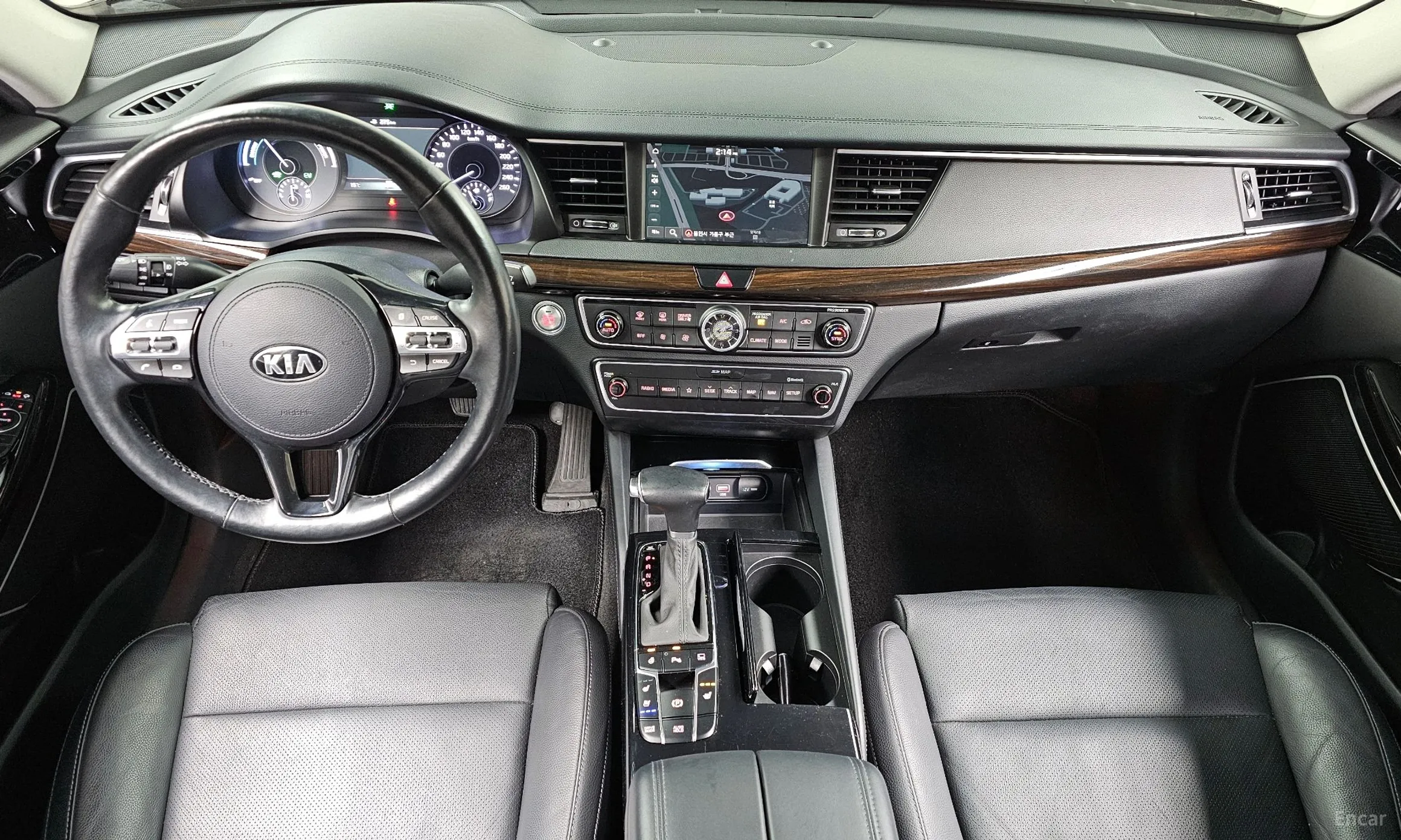 Kia K7 Hybrid превью 4