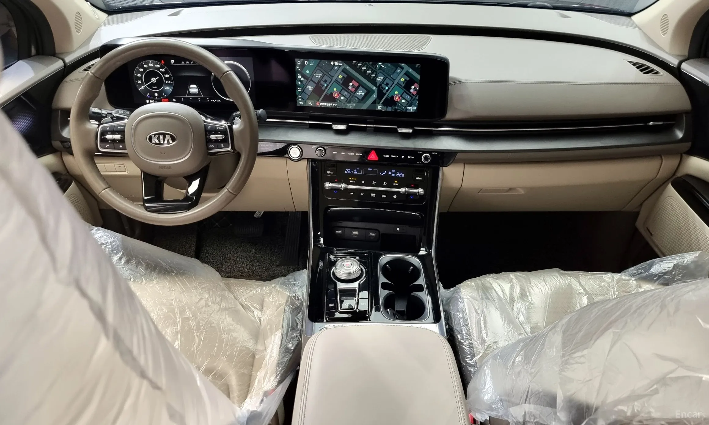 Kia Carnival Gen 4 превью 4