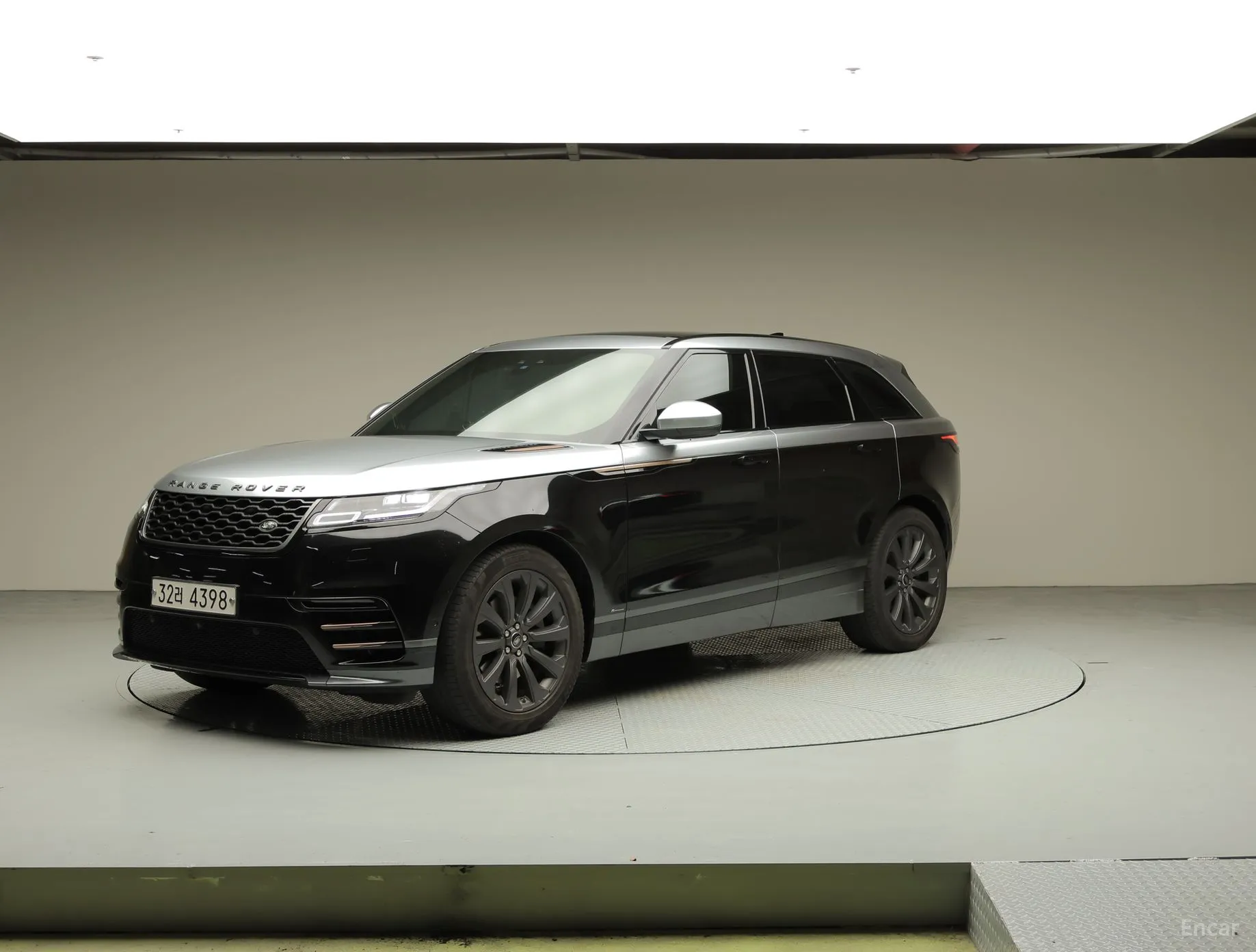 Land Rover Range Rover Bella
