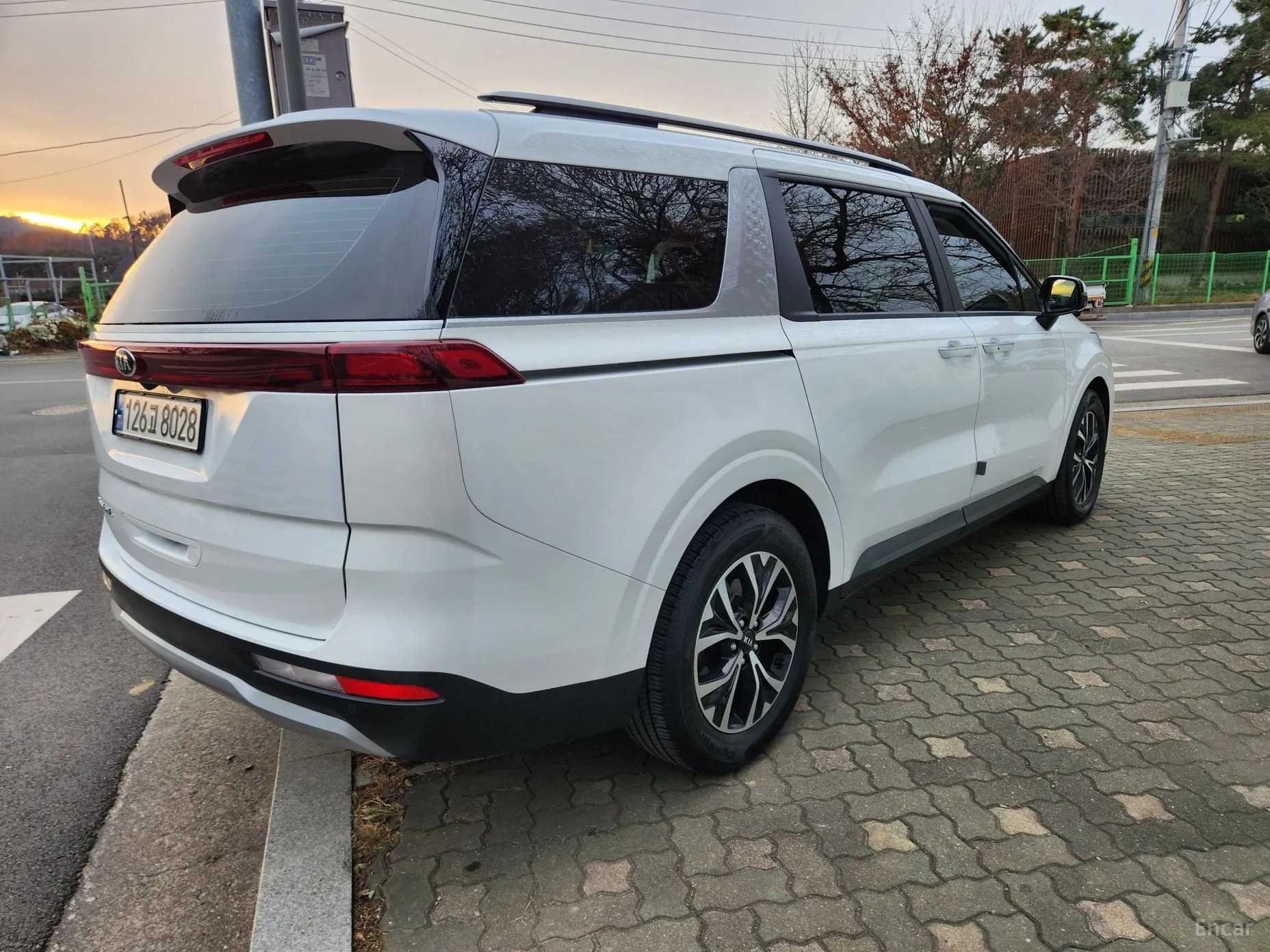 Kia Carnival Gen 4 превью 2