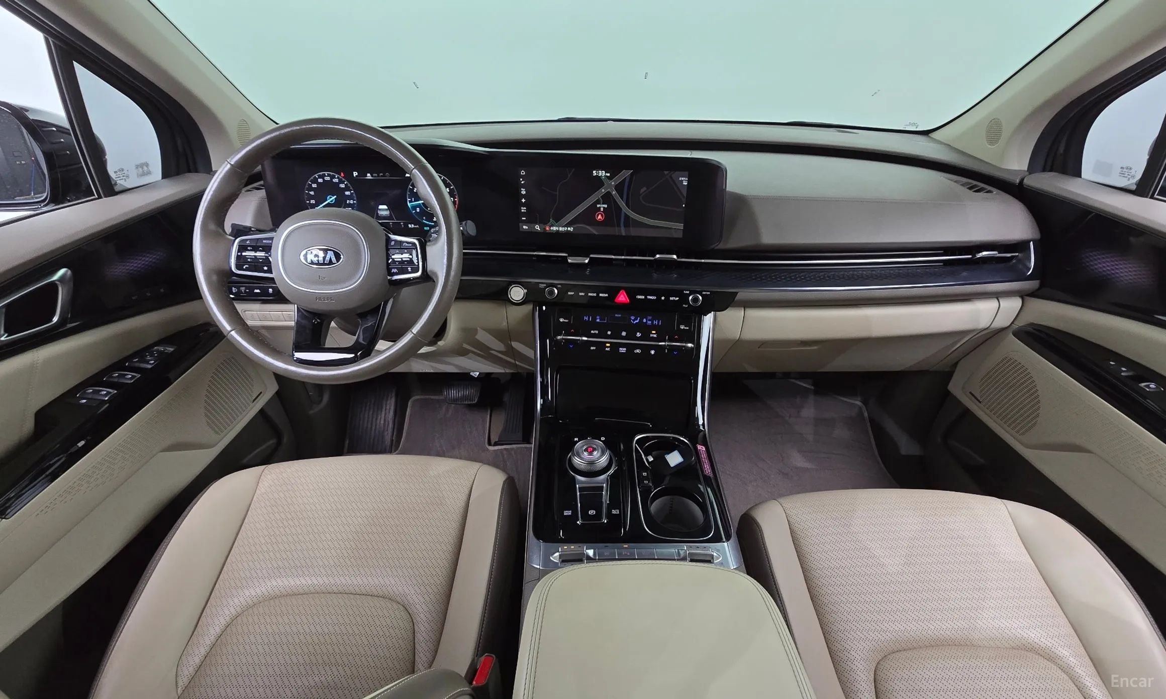 Kia Carnival Gen 4 превью 4