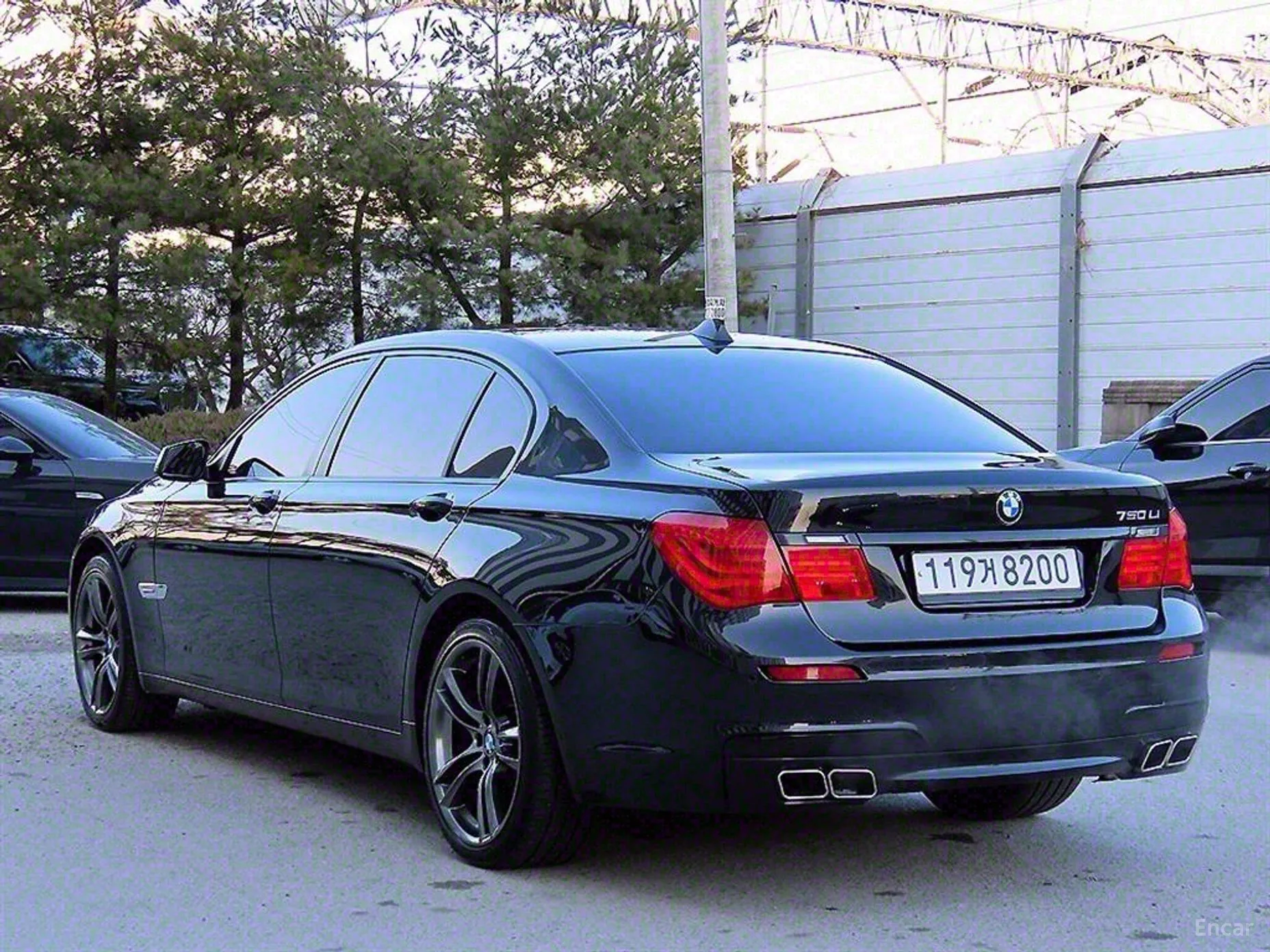 BMW 7 Series (F01)