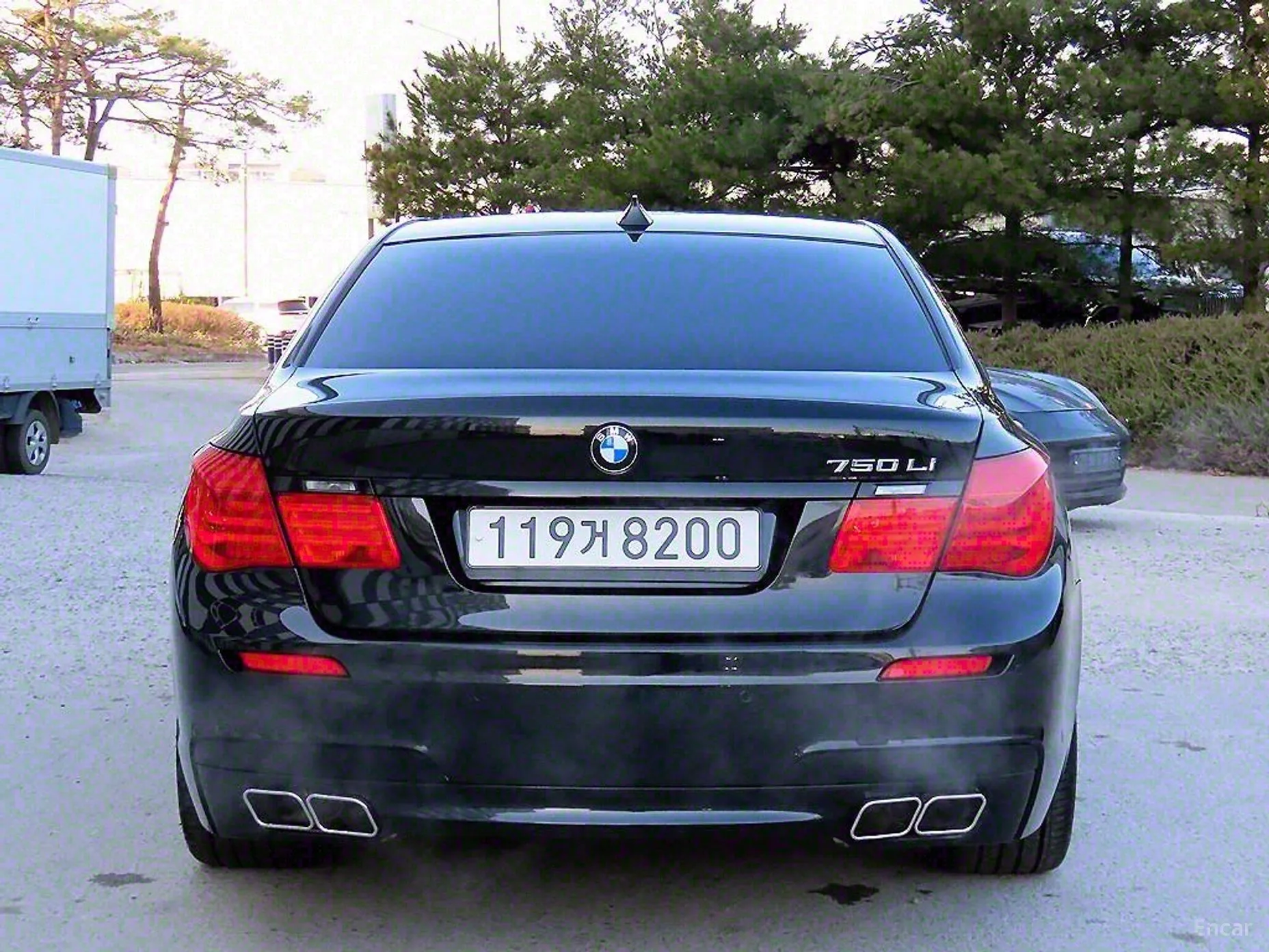 BMW 7 Series (F01) превью 3