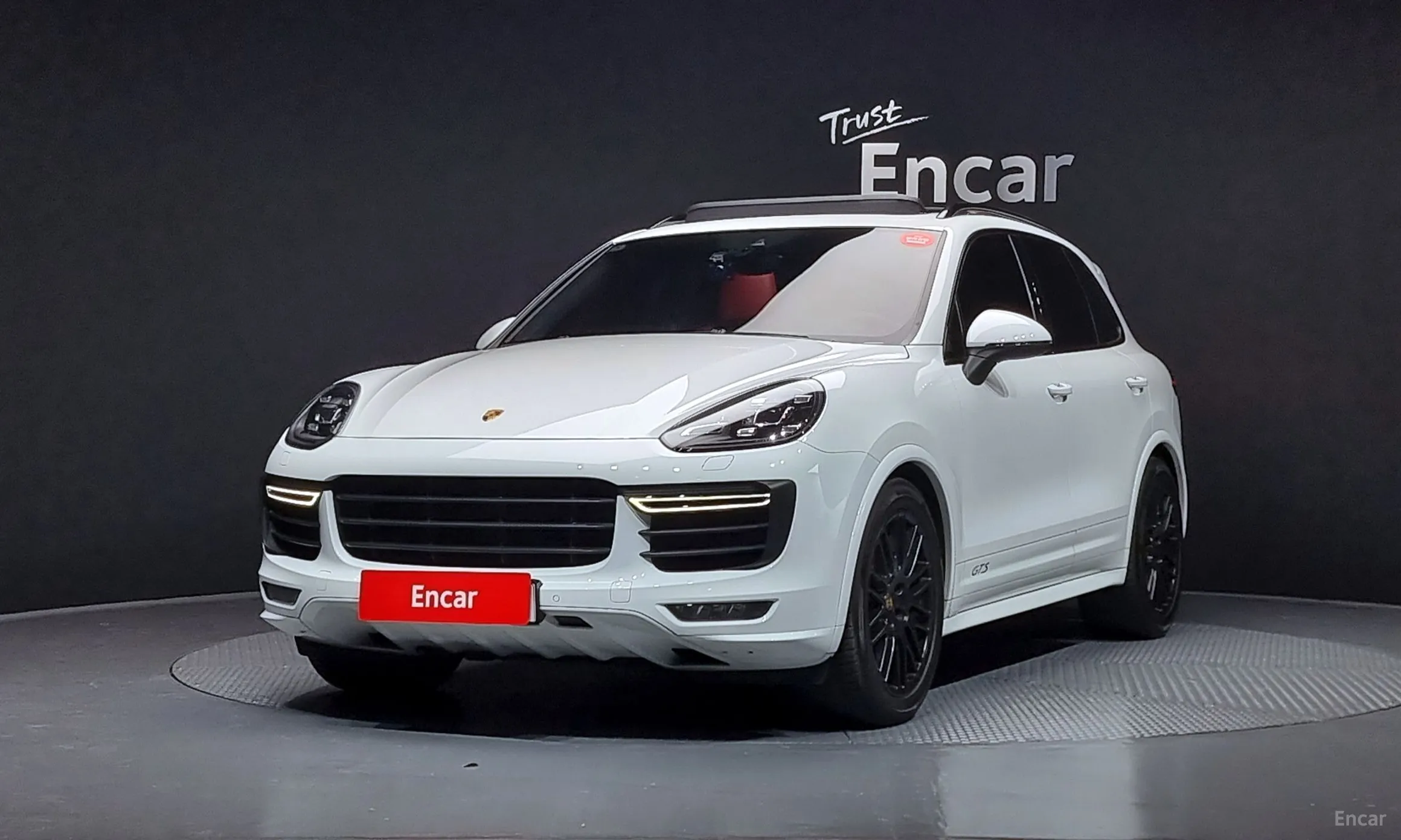 New Cayenne