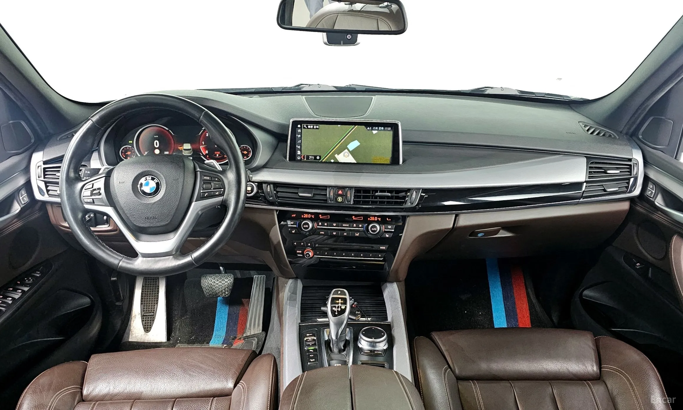 BMW X5 (F15) превью 4