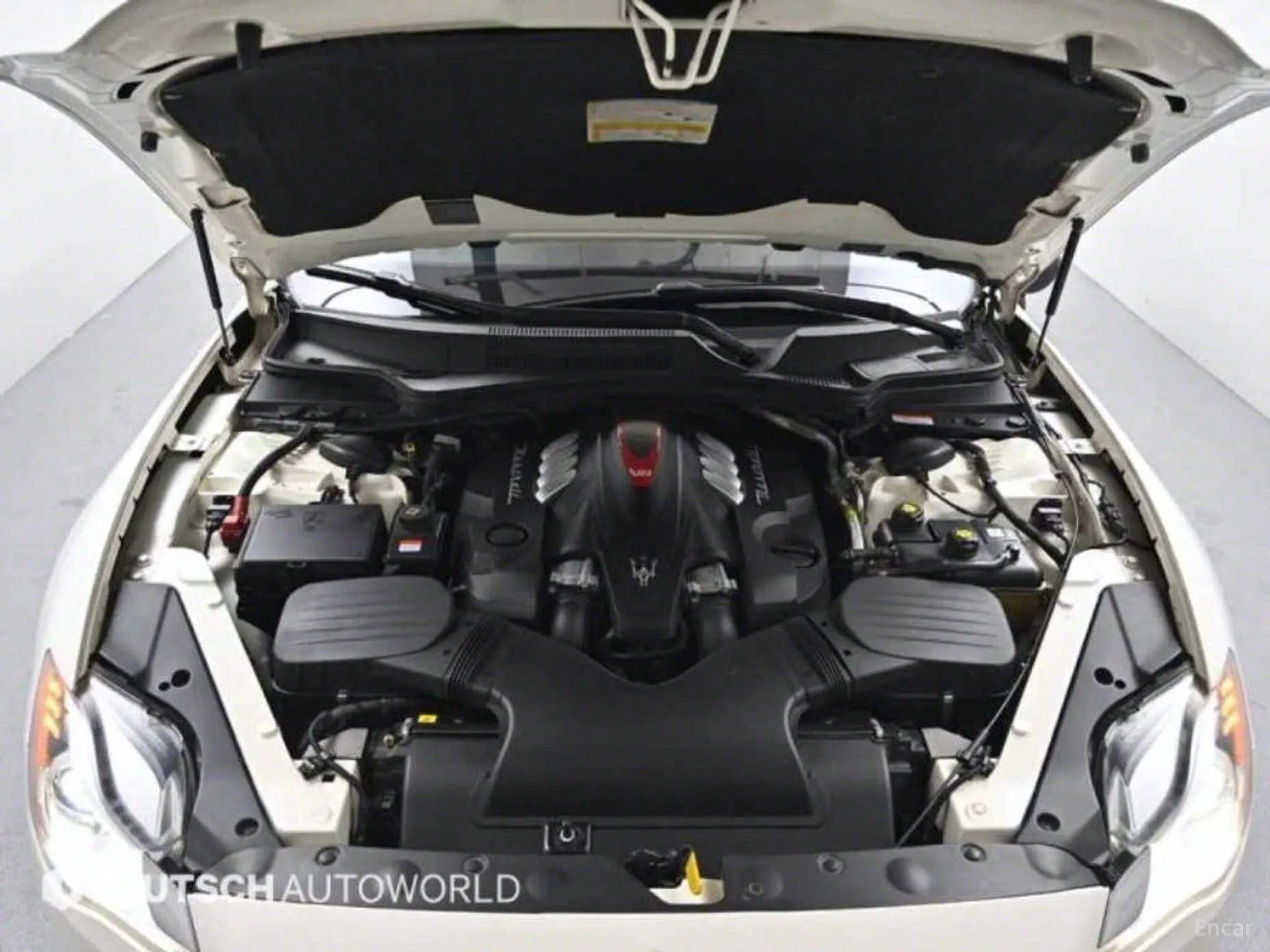 Maserati Quattroporte превью 6