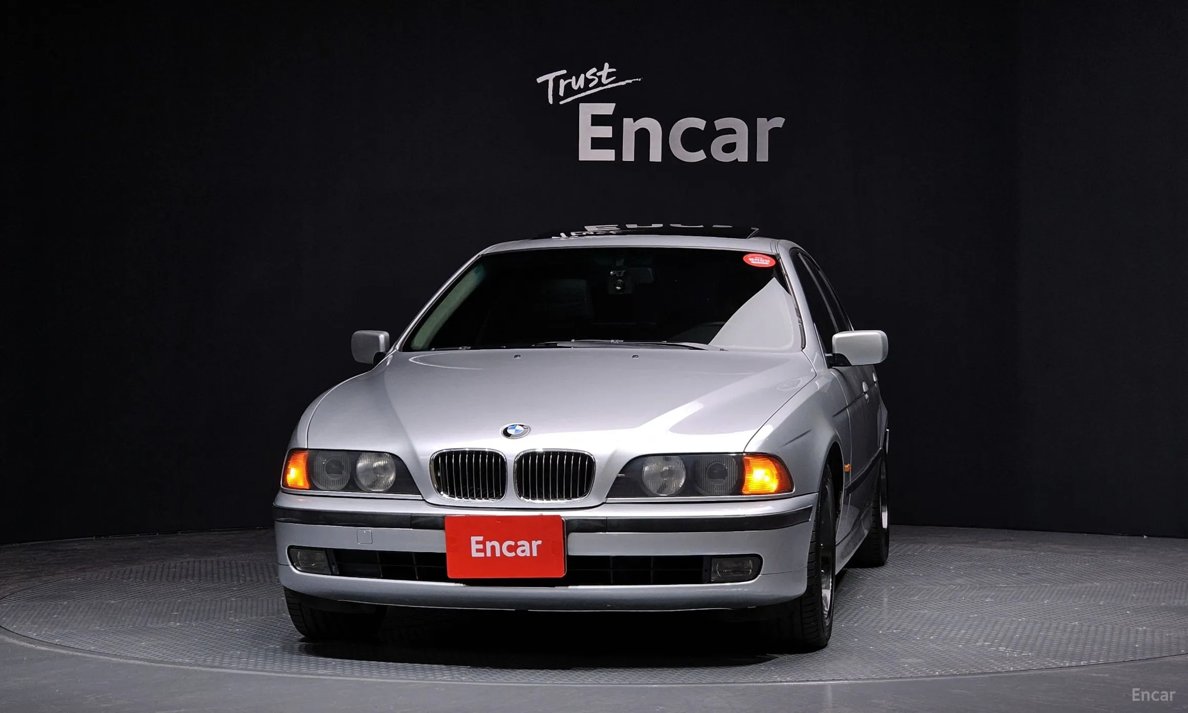 BMW 5 Series превью 2