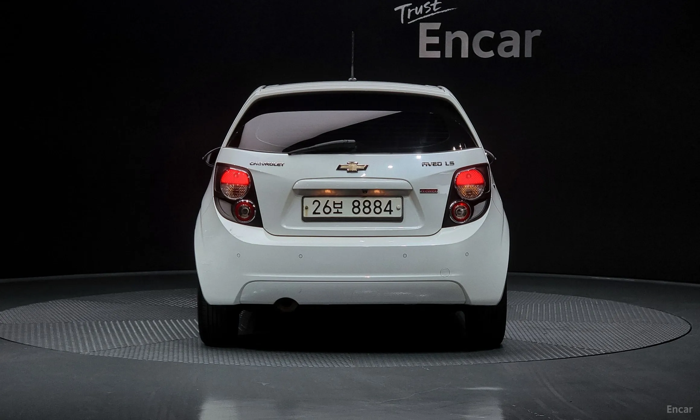 Chevrolet (GM Daewoo) Aveo Hatchback превью 3