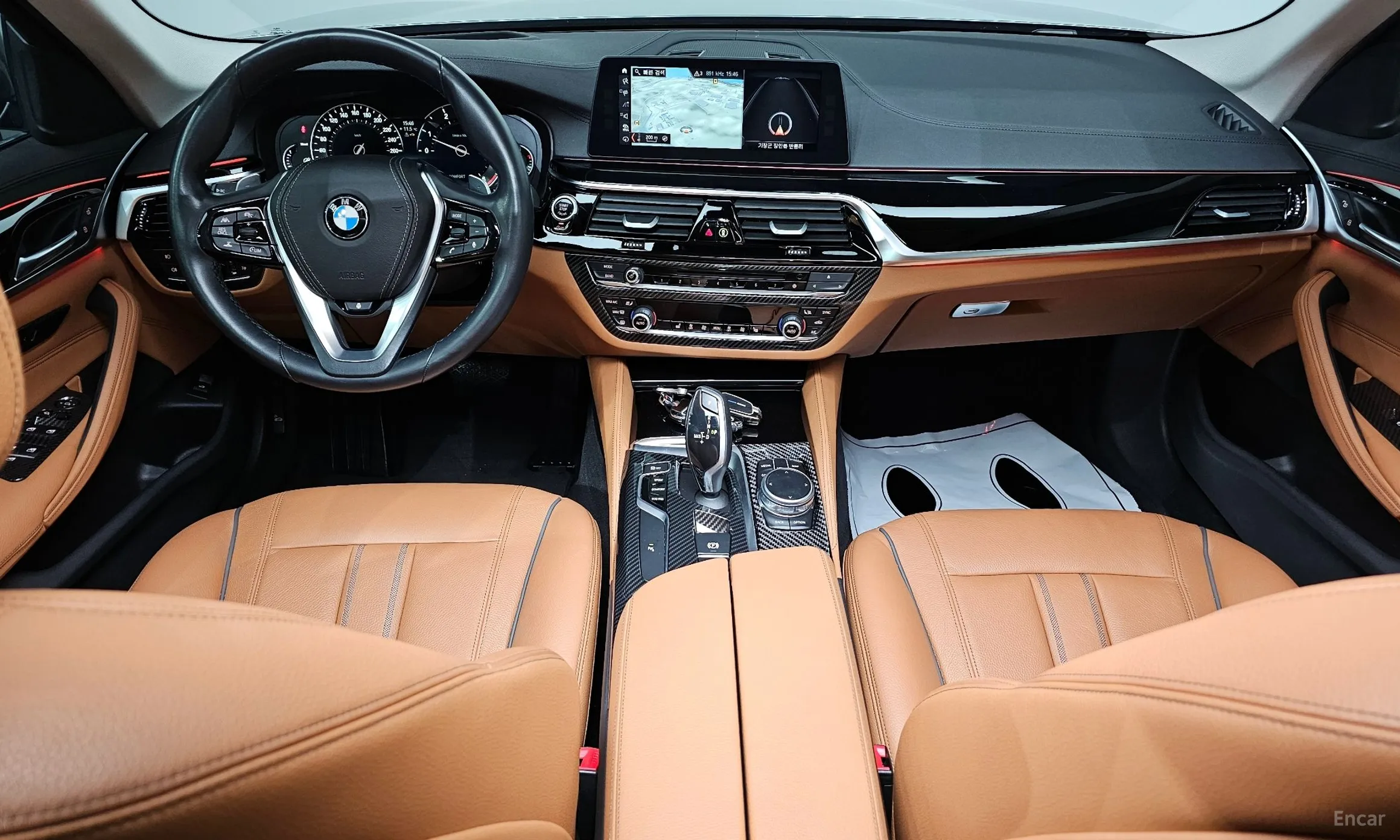 BMW 5 Series (G30) превью 4