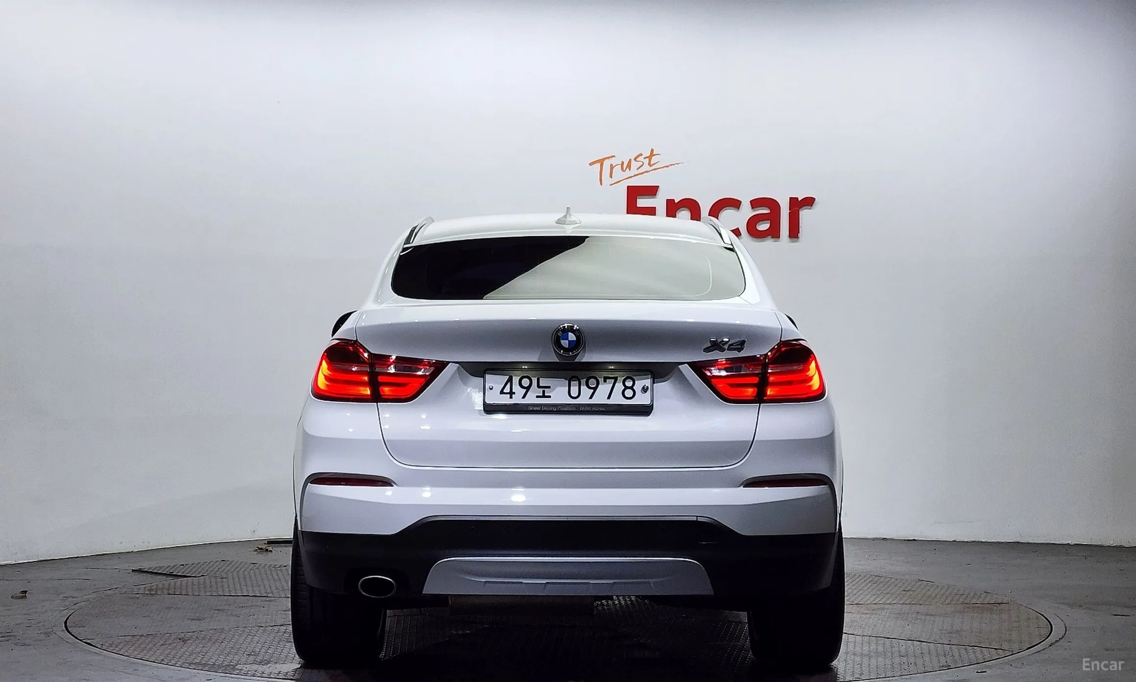 BMW X4 (F26) превью 3