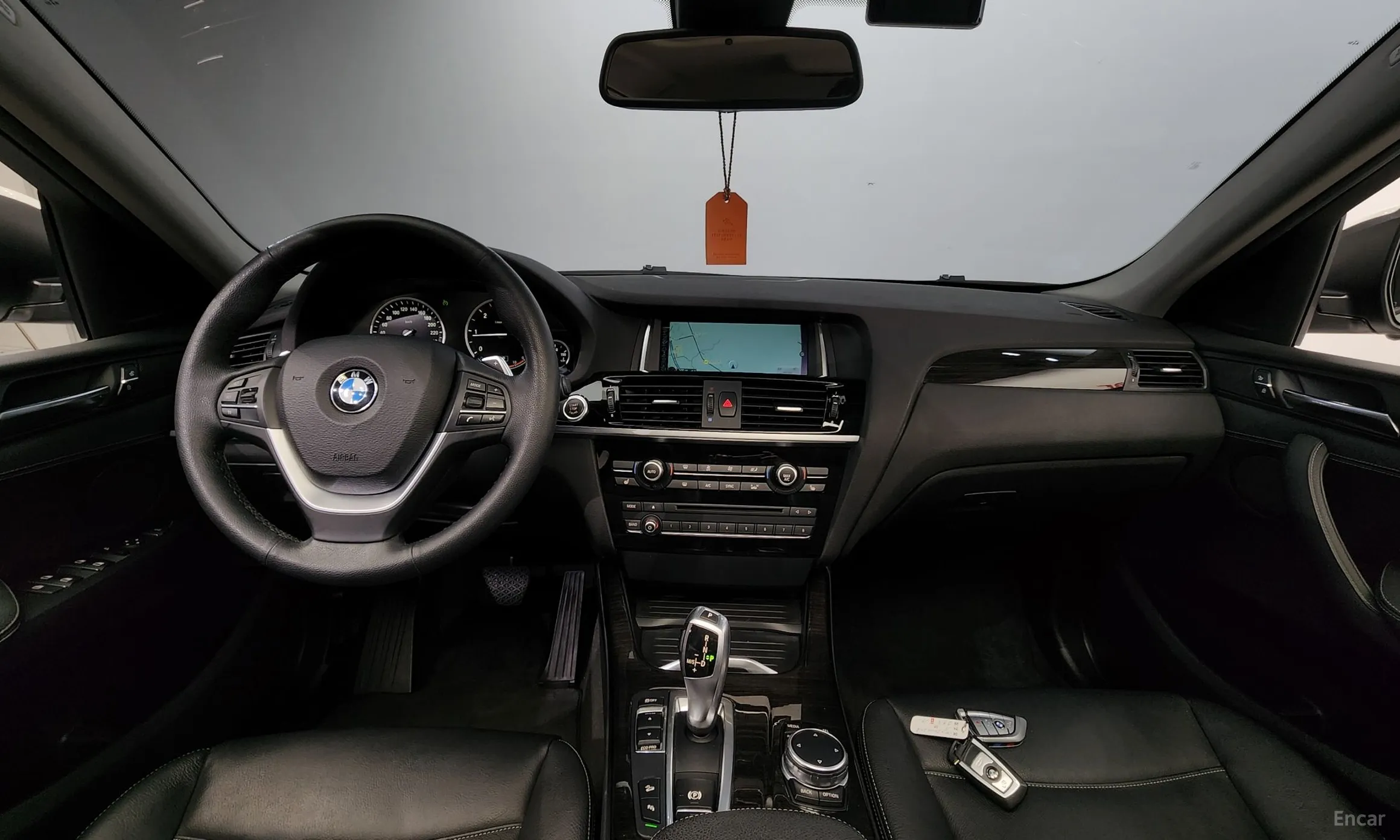 BMW X4 (F26) превью 4