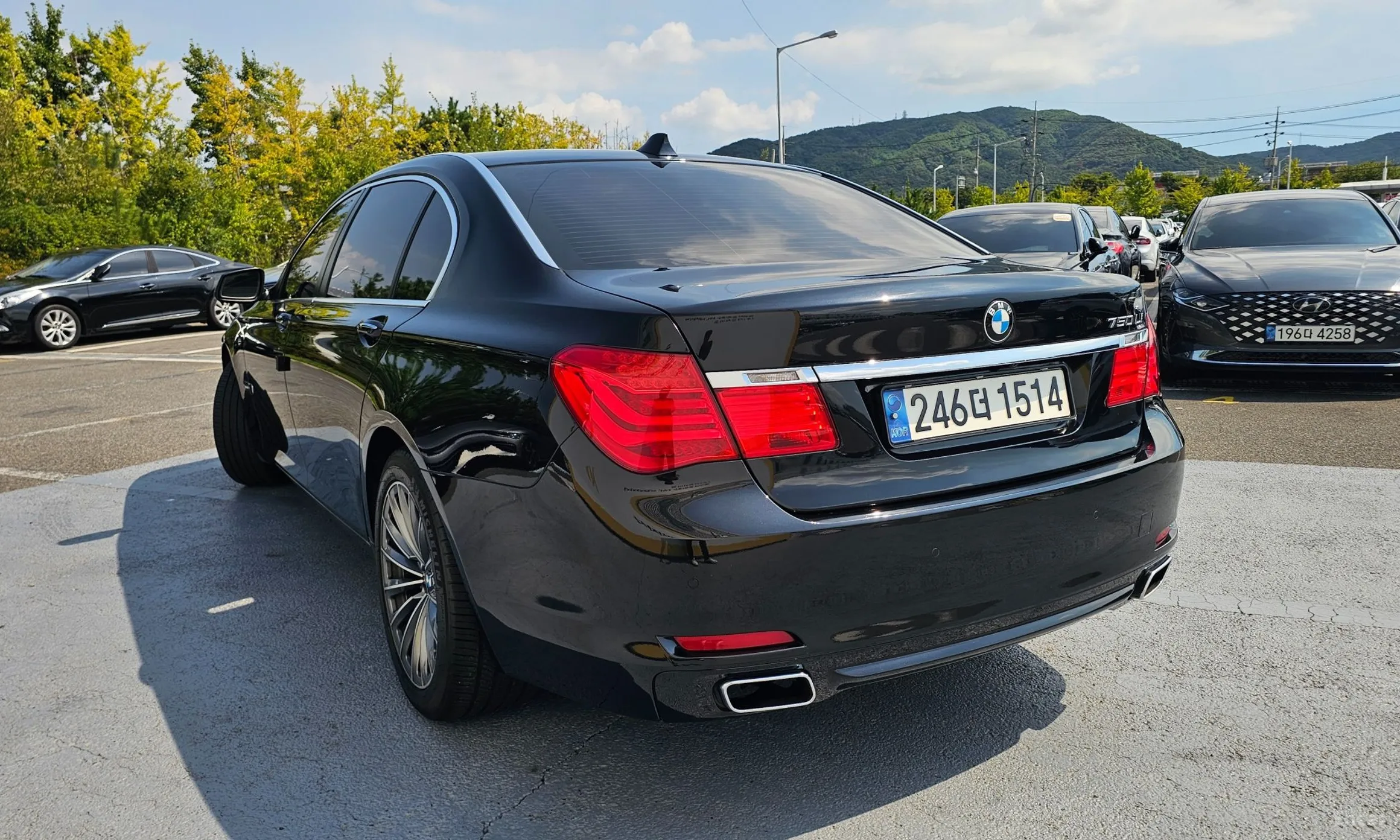 BMW 7 Series (F01) превью 3